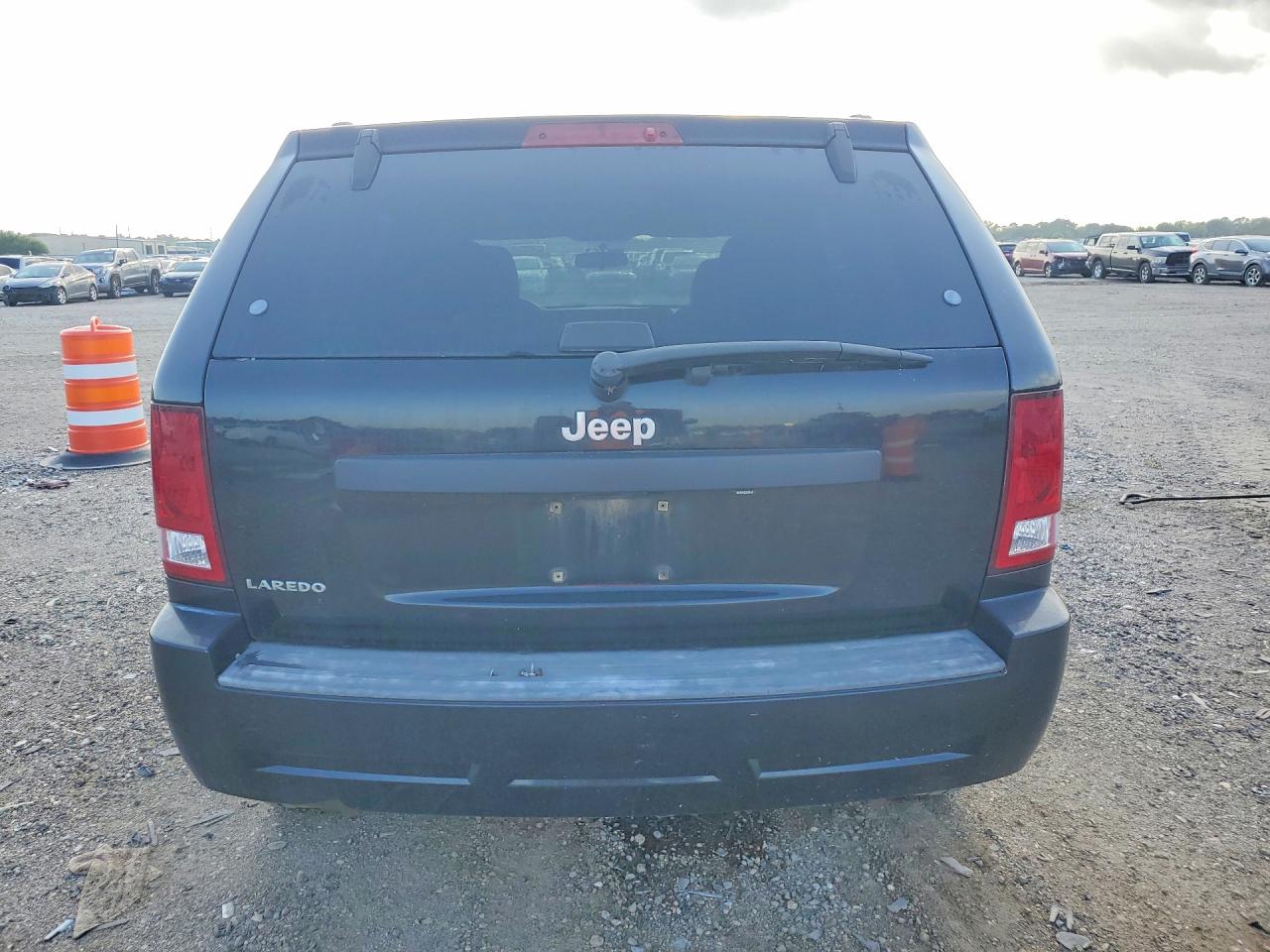 2007 Jeep Grand Cherokee Laredo/columbia/freedom Black vin: 1J8GS48K97C689656