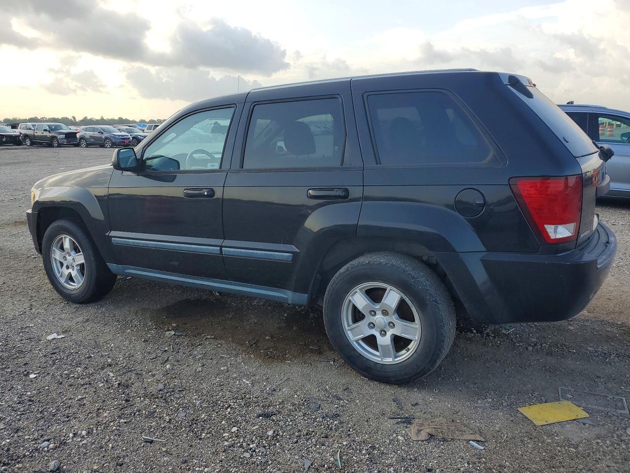 2007 Jeep Grand Cherokee Laredo/columbia/freedom Black vin: 1J8GS48K97C689656