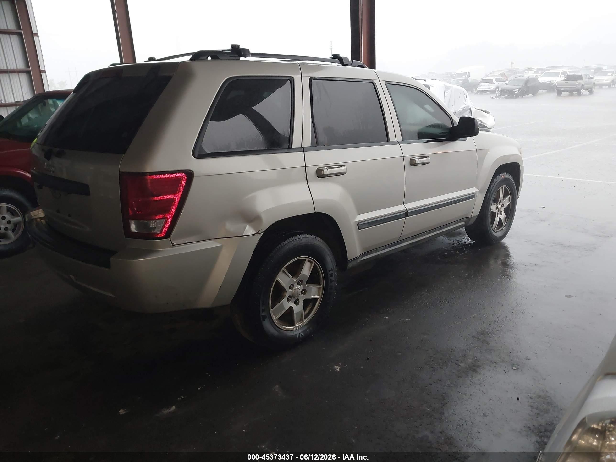 2007 Jeep Grand Cherokee Laredo Tan vin: 1J8GS48KX7C572863