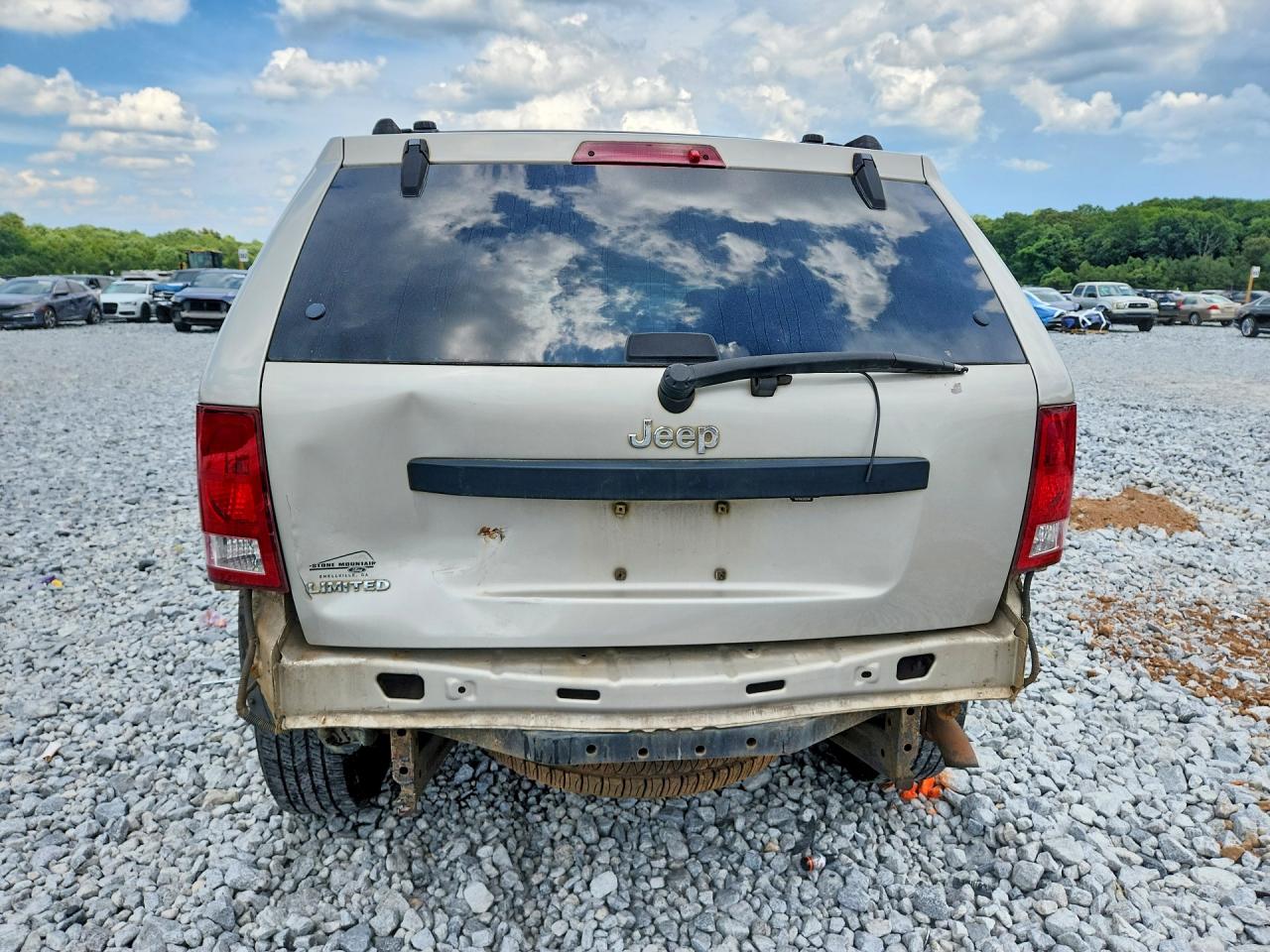 2007 Jeep Grand Cherokee Laredo Beige vin: 1J8GS48KX7C615940