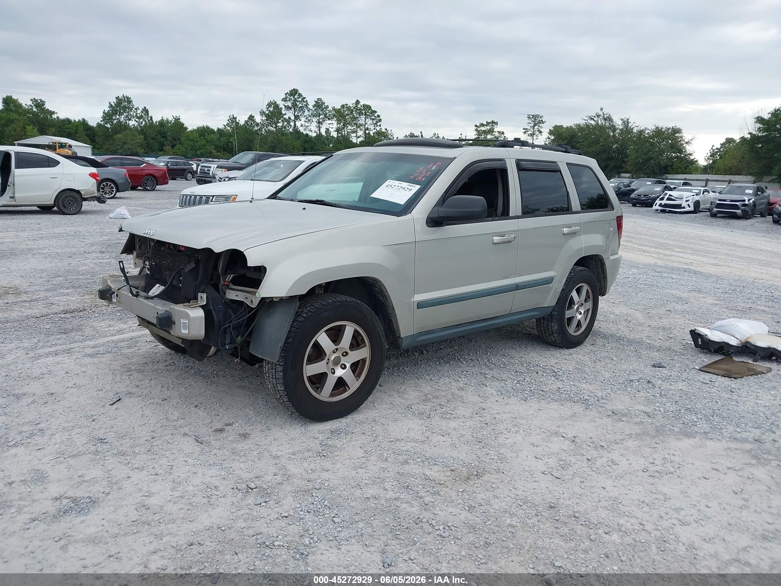 2008 Jeep Grand Cherokee Laredo Champagne vin: 1J8GS48KX8C212235