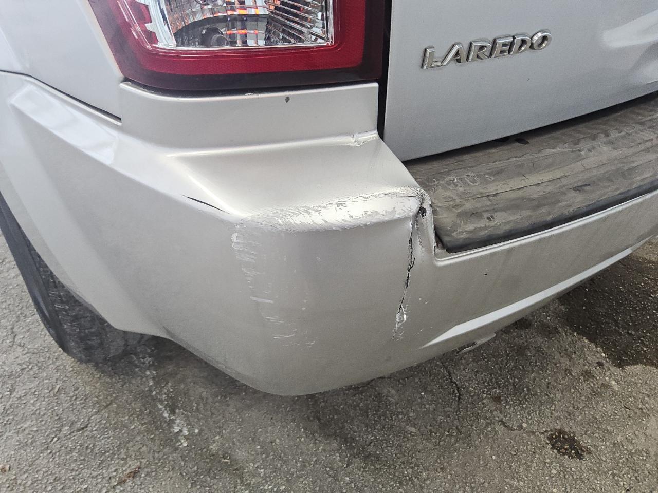 2009 Jeep Grand Cherokee Laredo Silver vin: 1J8GS48KX9C521110 Damage: Rear Bumper/Cover, Broken, Replacement Required