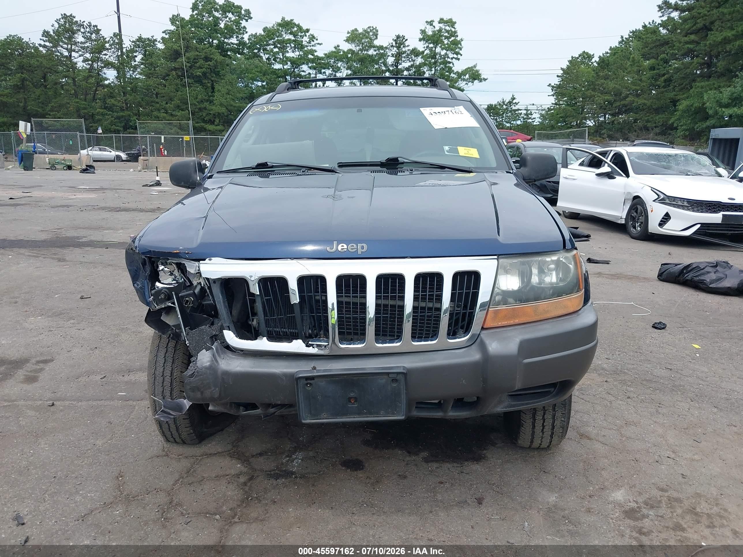 2002 Jeep Grand Cherokee Laredo Blue vin: 1J8GW48N52C197245