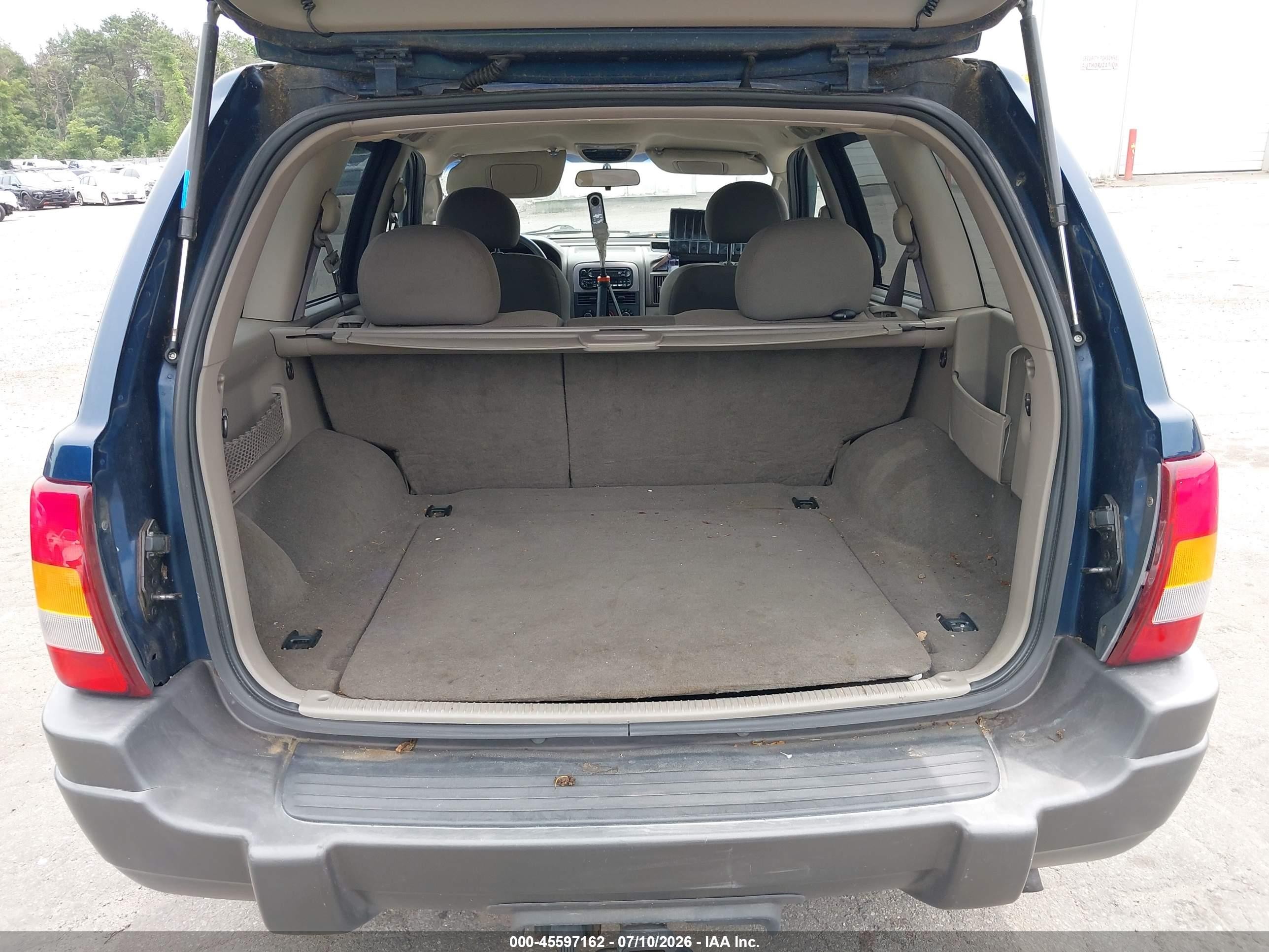 2002 Jeep Grand Cherokee Laredo Blue vin: 1J8GW48N52C197245