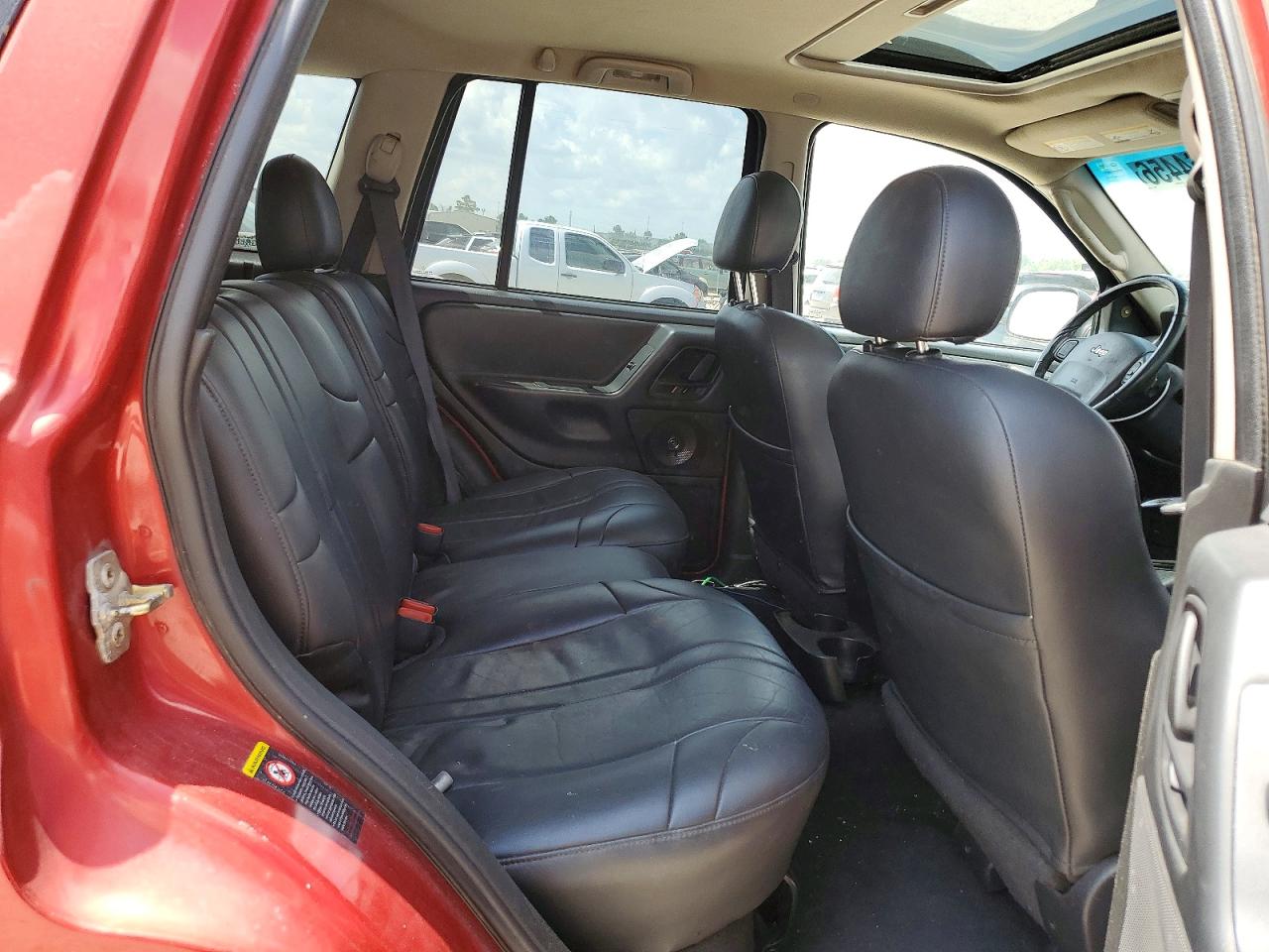 2002 Jeep Grand Cherokee Laredo Red vin: 1J8GW48S72C329587