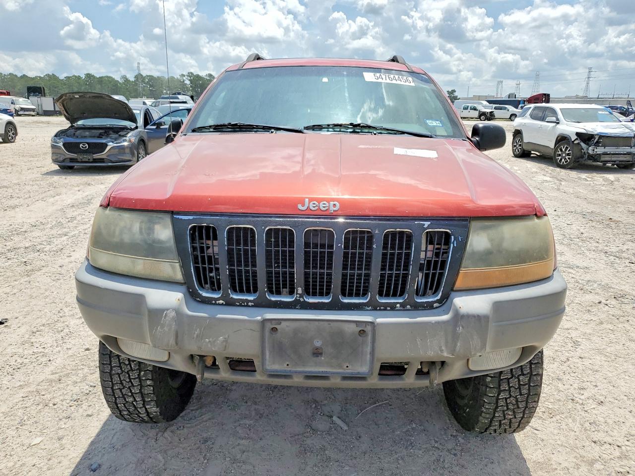 2002 Jeep Grand Cherokee Laredo Red vin: 1J8GW48S72C329587