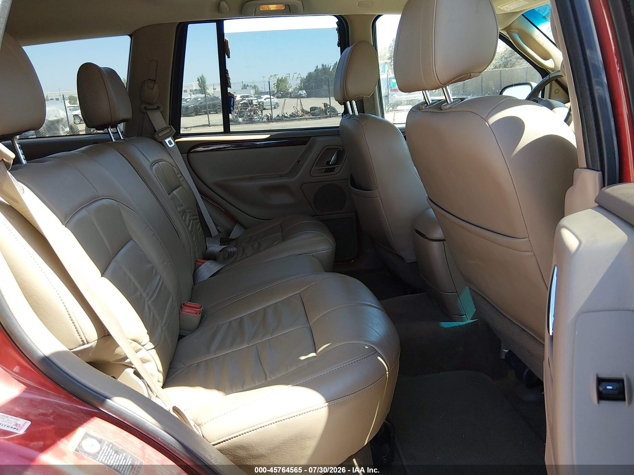 2002 Jeep Grand Cherokee Limited Burgundy vin: 1J8GW58NX2C304568