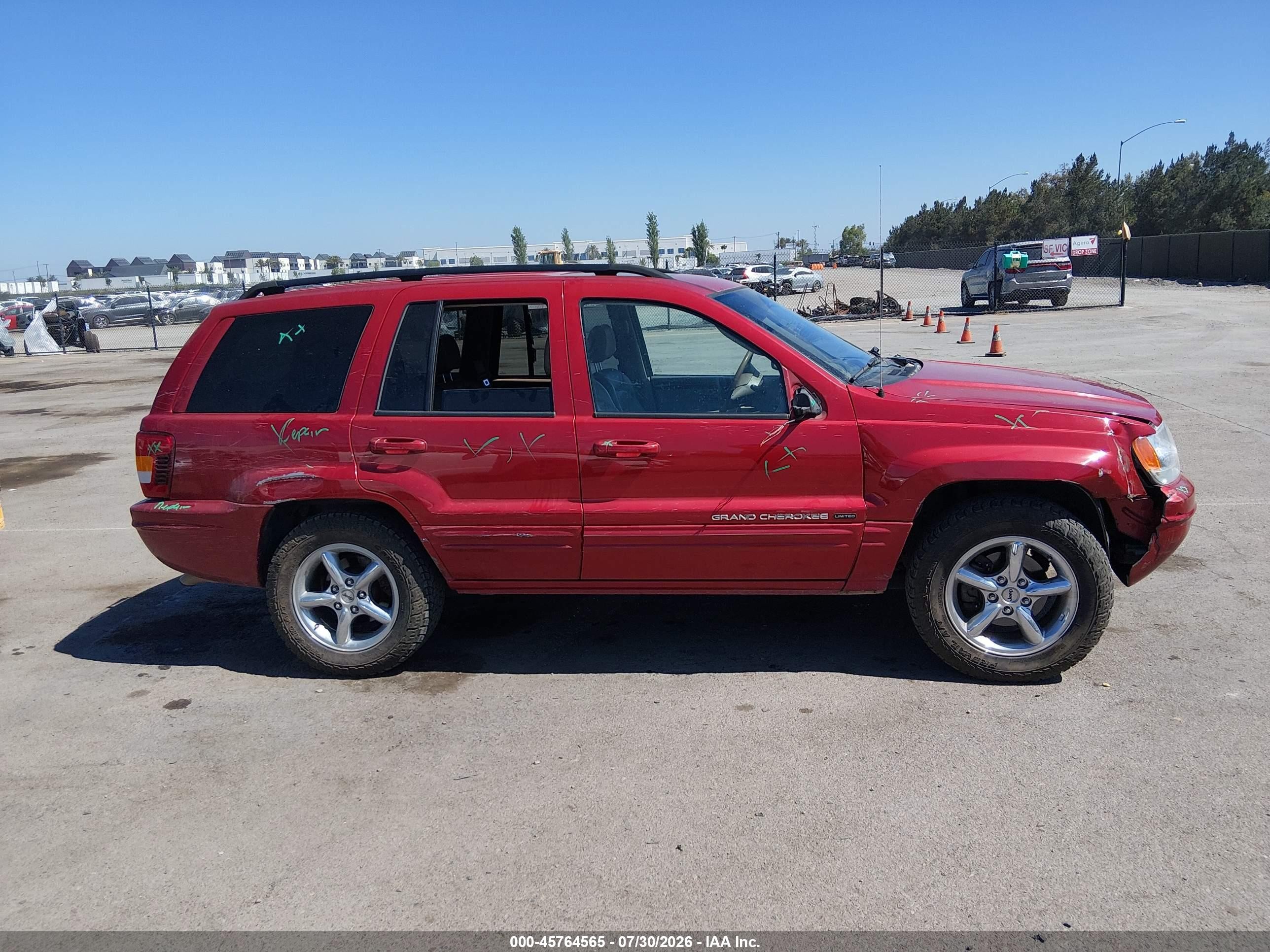 2002 Jeep Grand Cherokee Limited Burgundy vin: 1J8GW58NX2C304568
