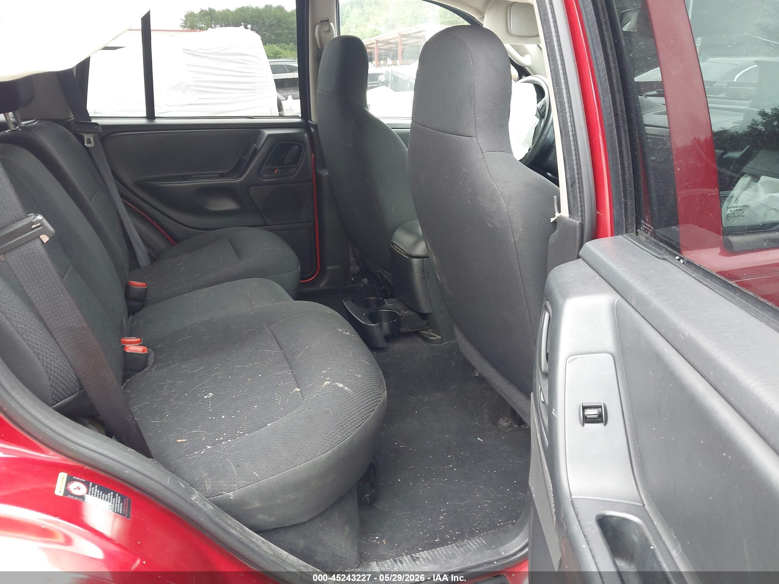 2003 Jeep Grand Cherokee Laredo Red vin: 1J8GX48S73C519453