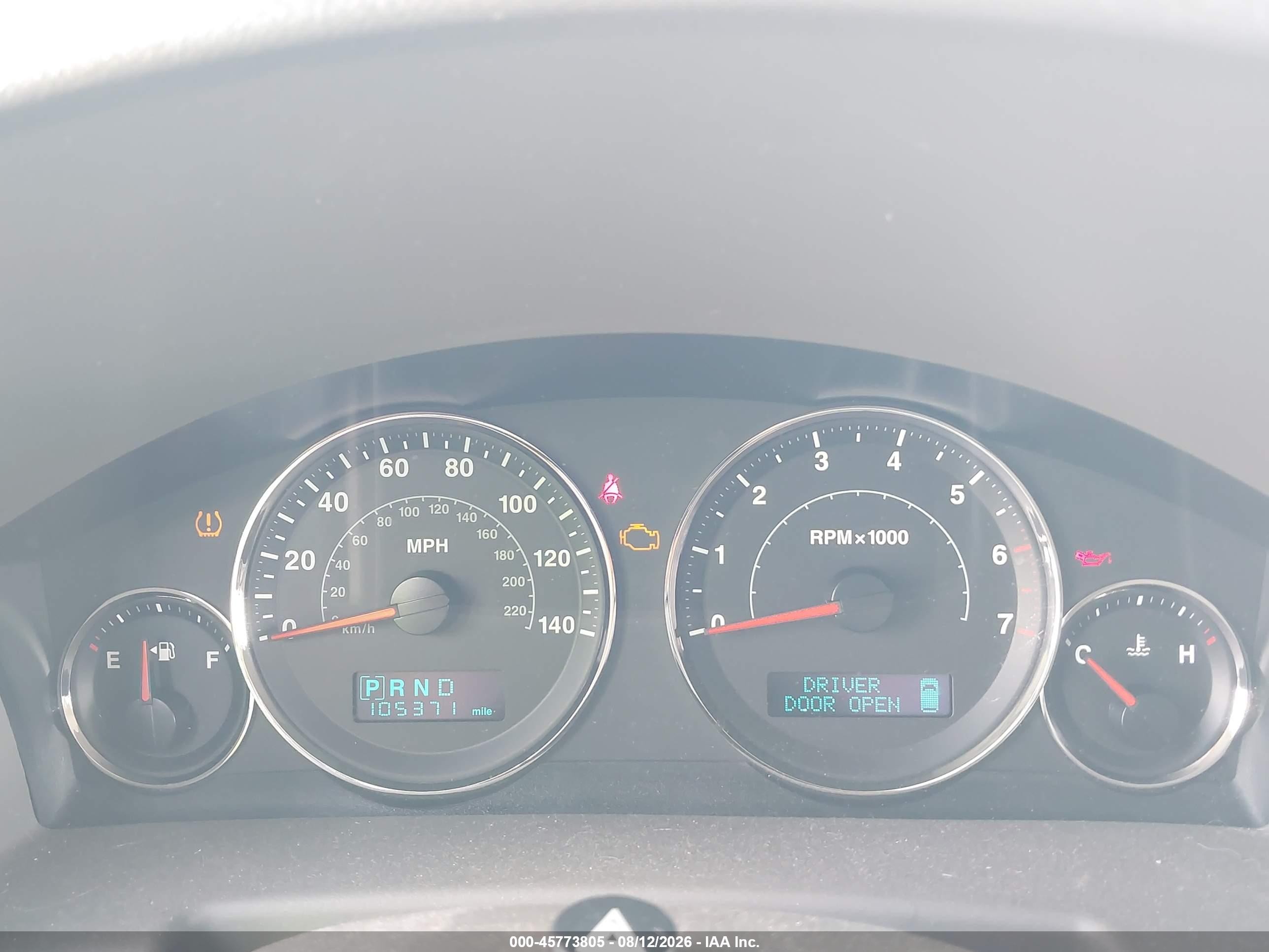 2007 Jeep Commander Sport Beige vin: 1J8HG48K07C546472
