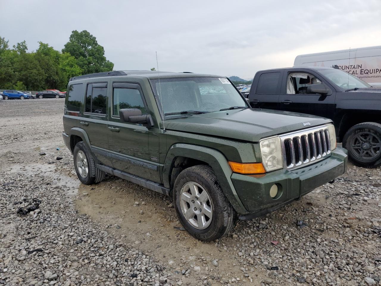 2007 Jeep Commander Green vin: 1J8HG48K07C621266