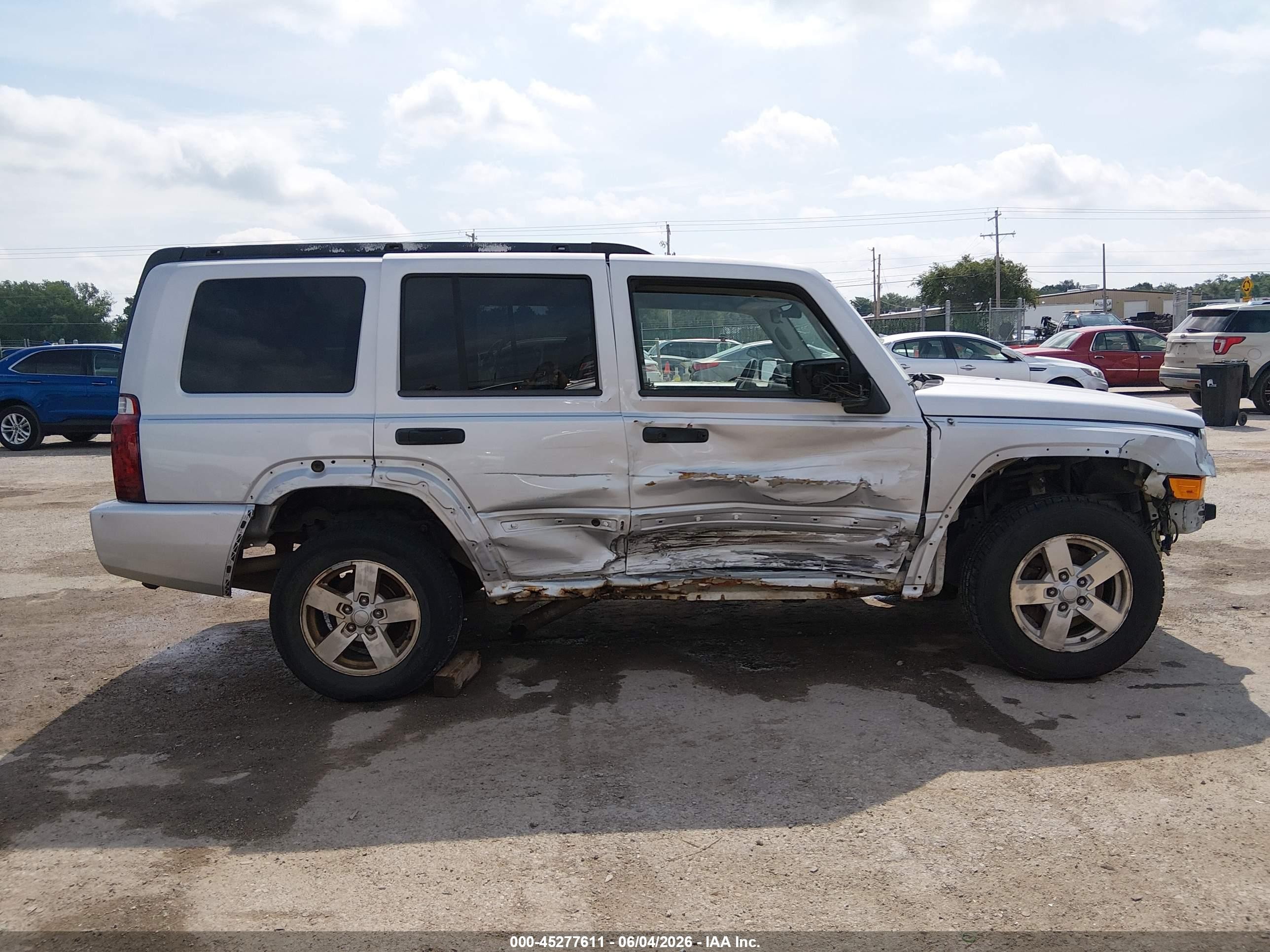 2006 Jeep Commander Gray vin: 1J8HG48K16C171108