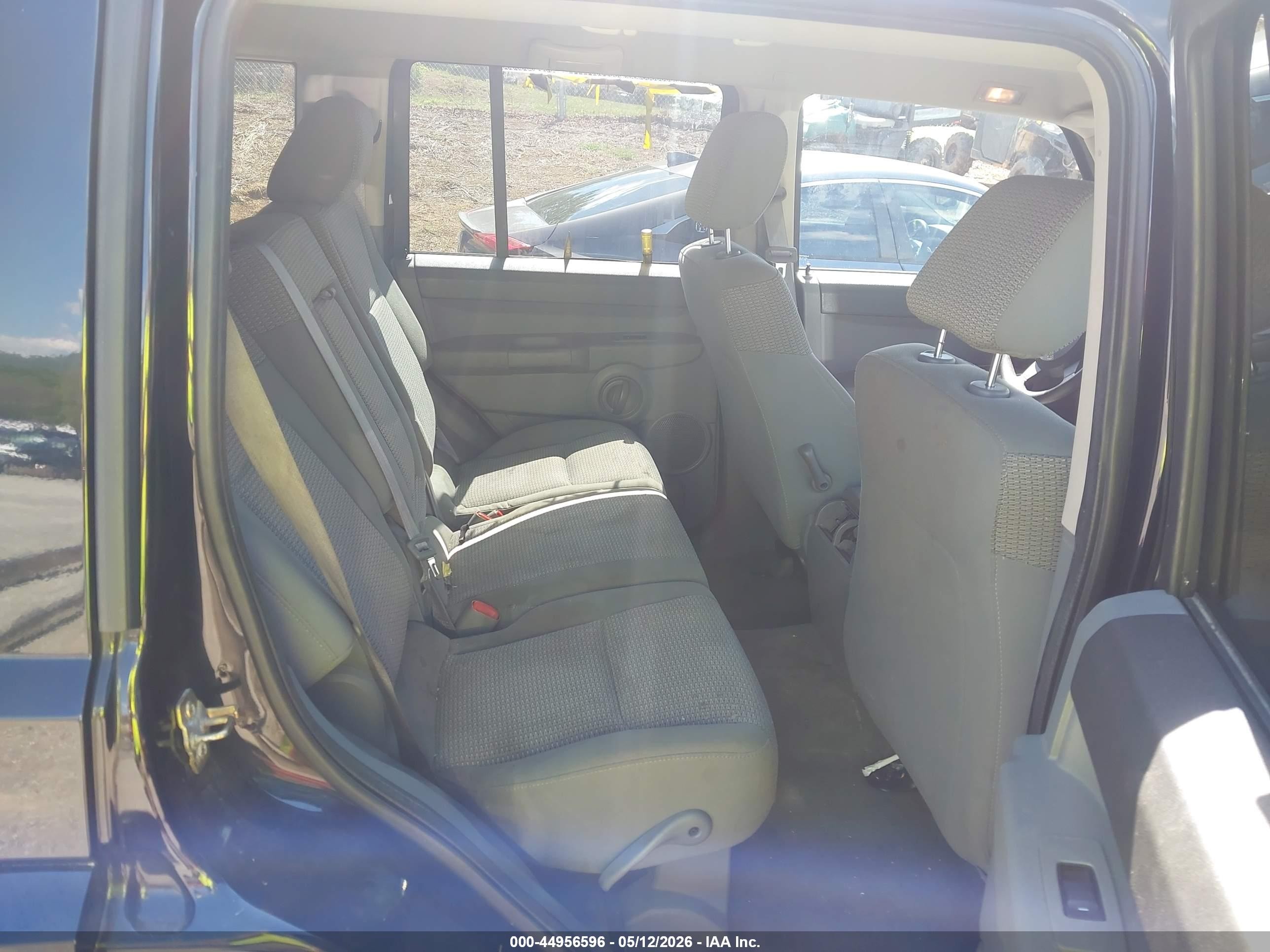 2007 Jeep Commander Sport Черный vin: 1J8HG48K17C584373