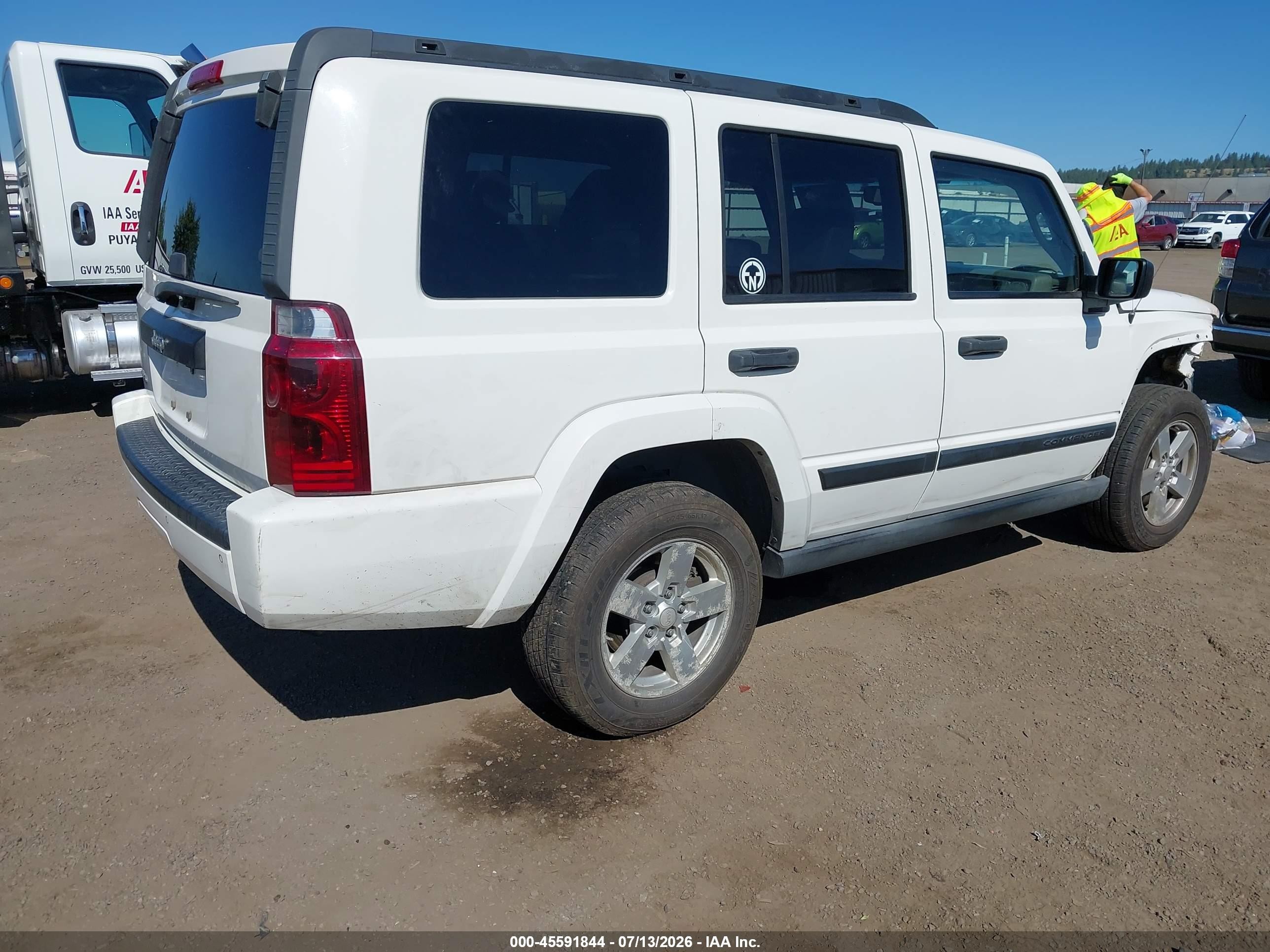 2006 Jeep Commander   Белый vin: 1J8HG48K26C272531