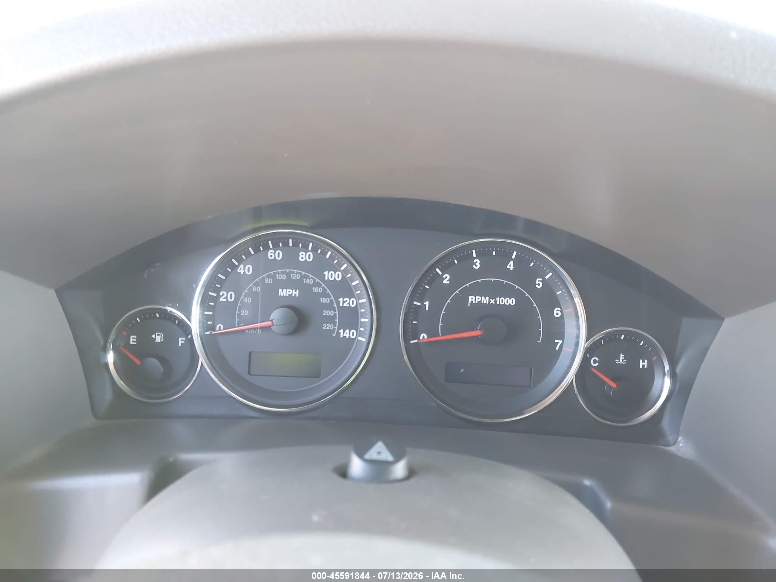 2006 Jeep Commander   Белый vin: 1J8HG48K26C272531
