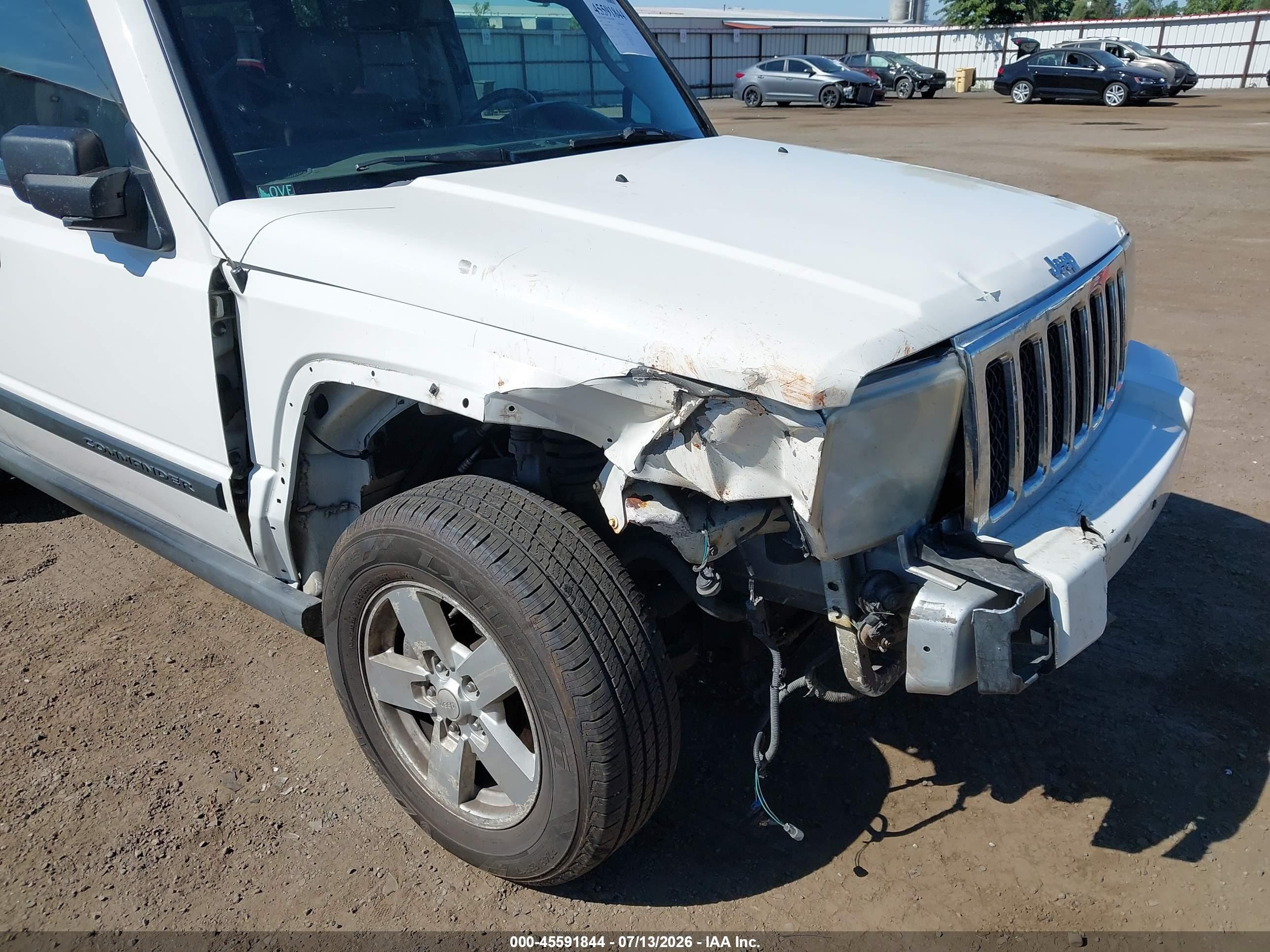 2006 Jeep Commander   Белый vin: 1J8HG48K26C272531