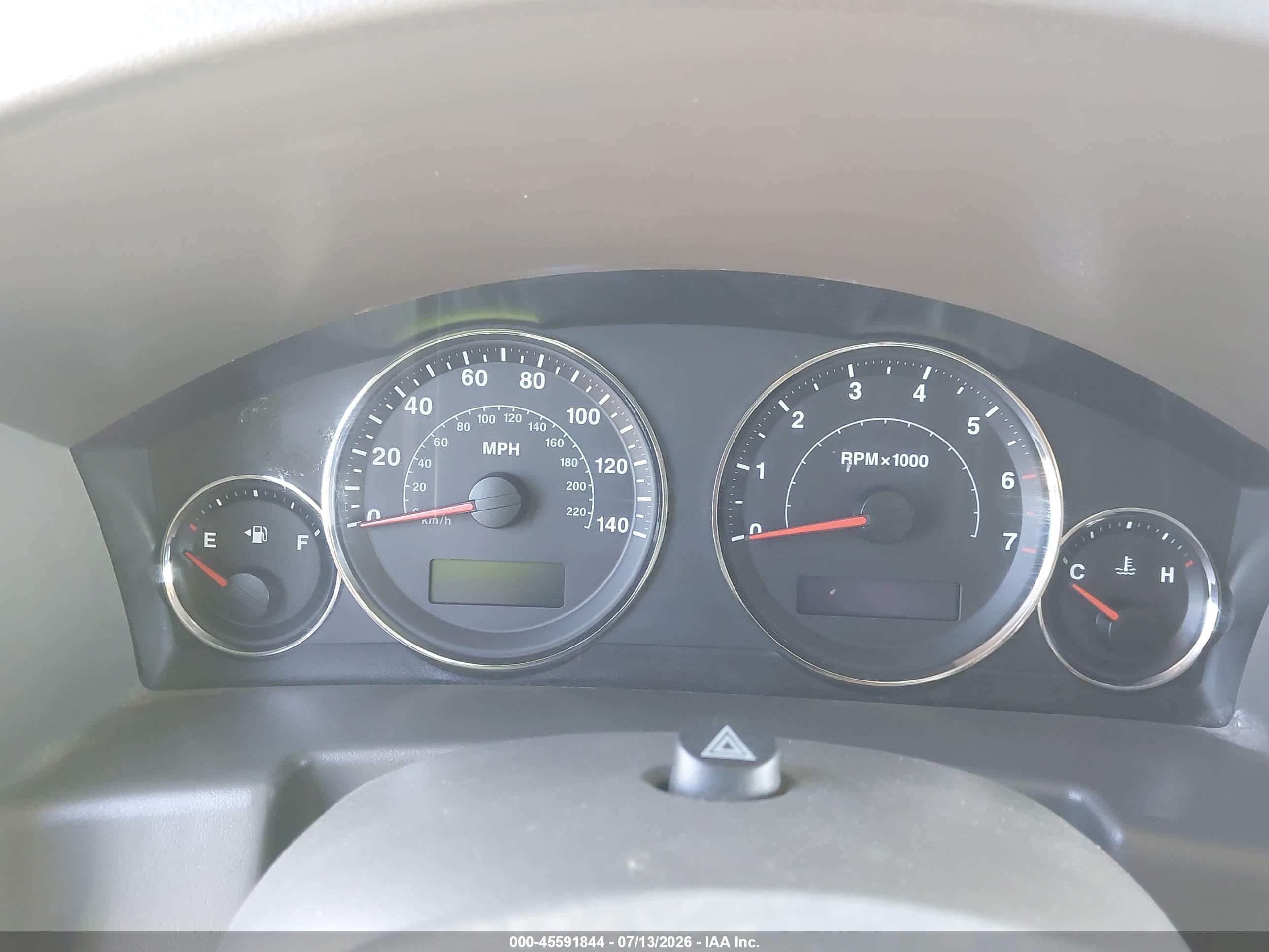 2006 Jeep Commander   Белый vin: 1J8HG48K26C272531