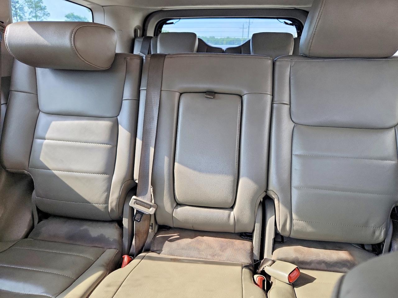 2006 Jeep Commander Black vin: 1J8HG48K46C288357
