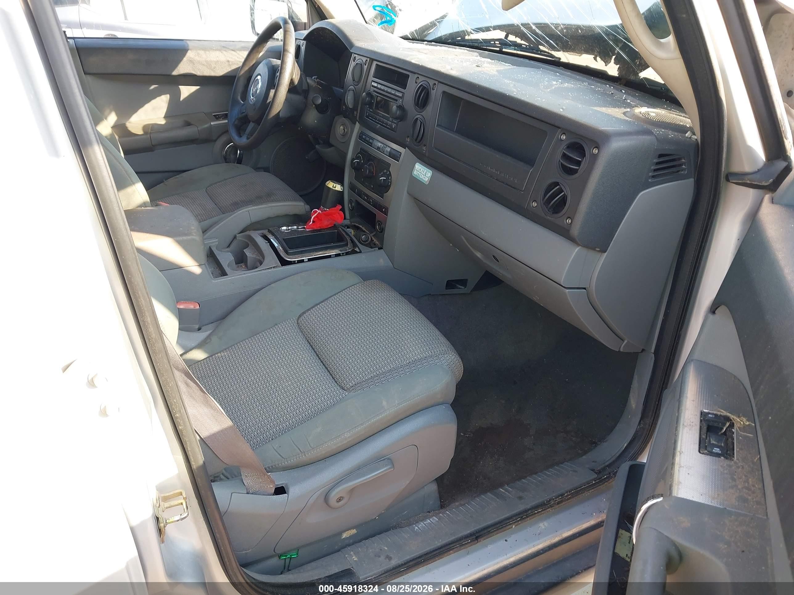 2006 Jeep Commander Gray vin: 1J8HG48K46C313841