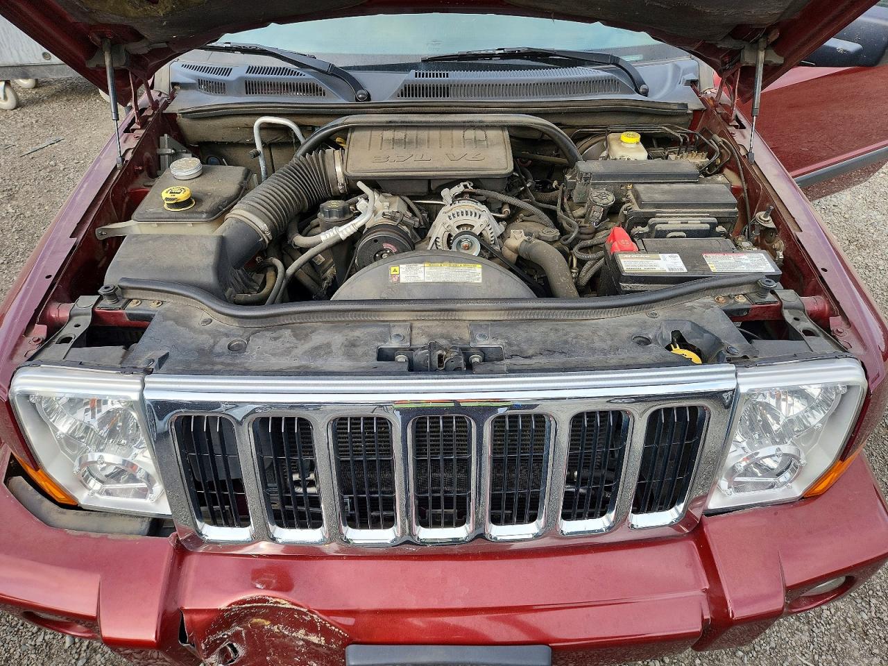 2007 Jeep Commander Burgundy vin: 1J8HG48K47C587199