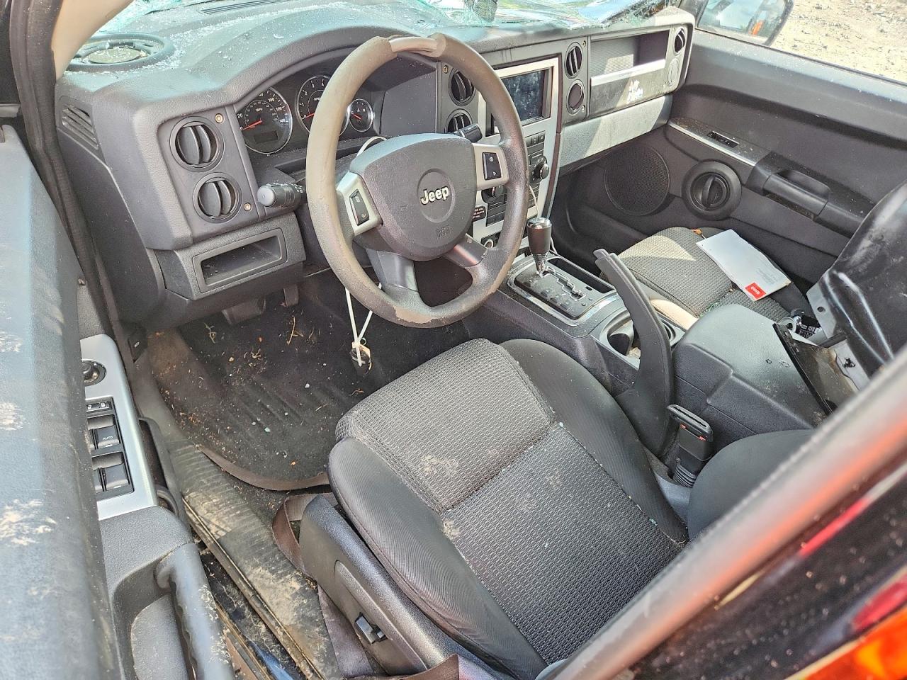 2008 Jeep Commander Sport Черный vin: 1J8HG48K48C114548