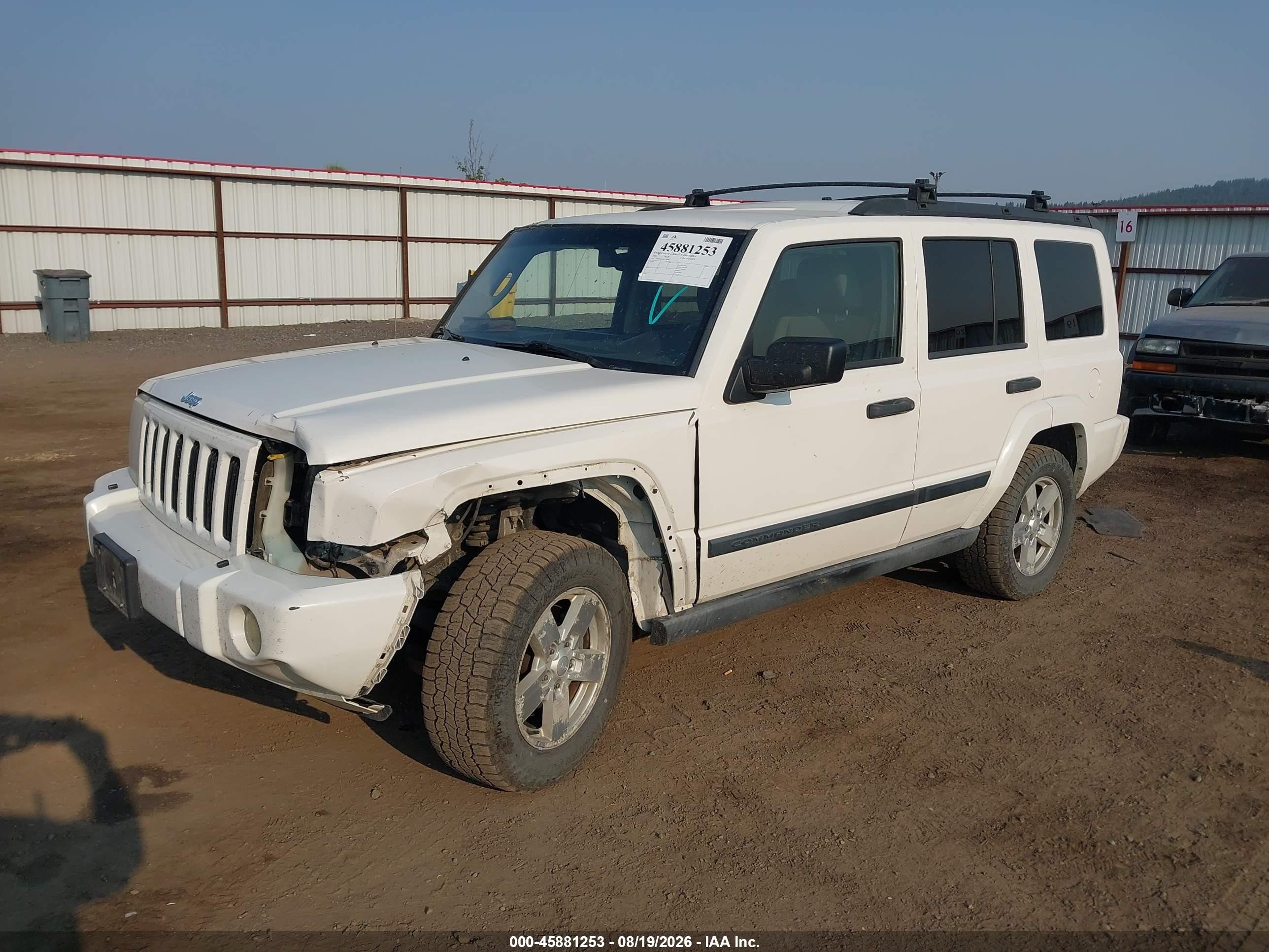 2006 Jeep Commander   Белый vin: 1J8HG48K56C228488