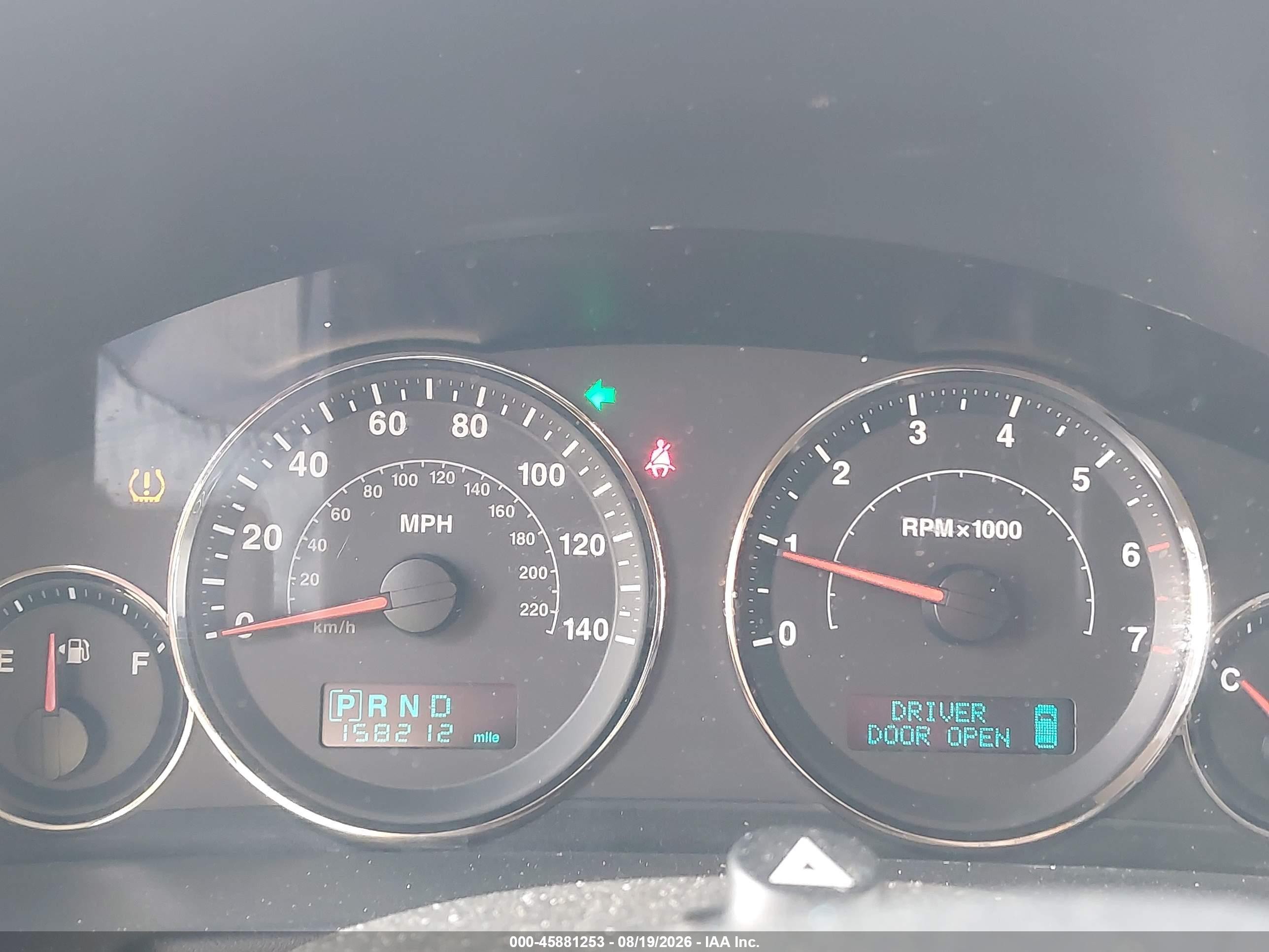2006 Jeep Commander   Белый vin: 1J8HG48K56C228488
