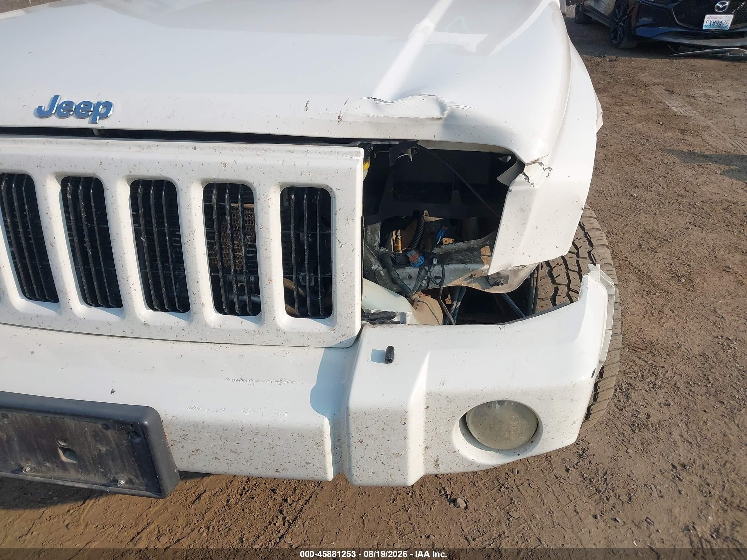 2006 Jeep Commander   Белый vin: 1J8HG48K56C228488