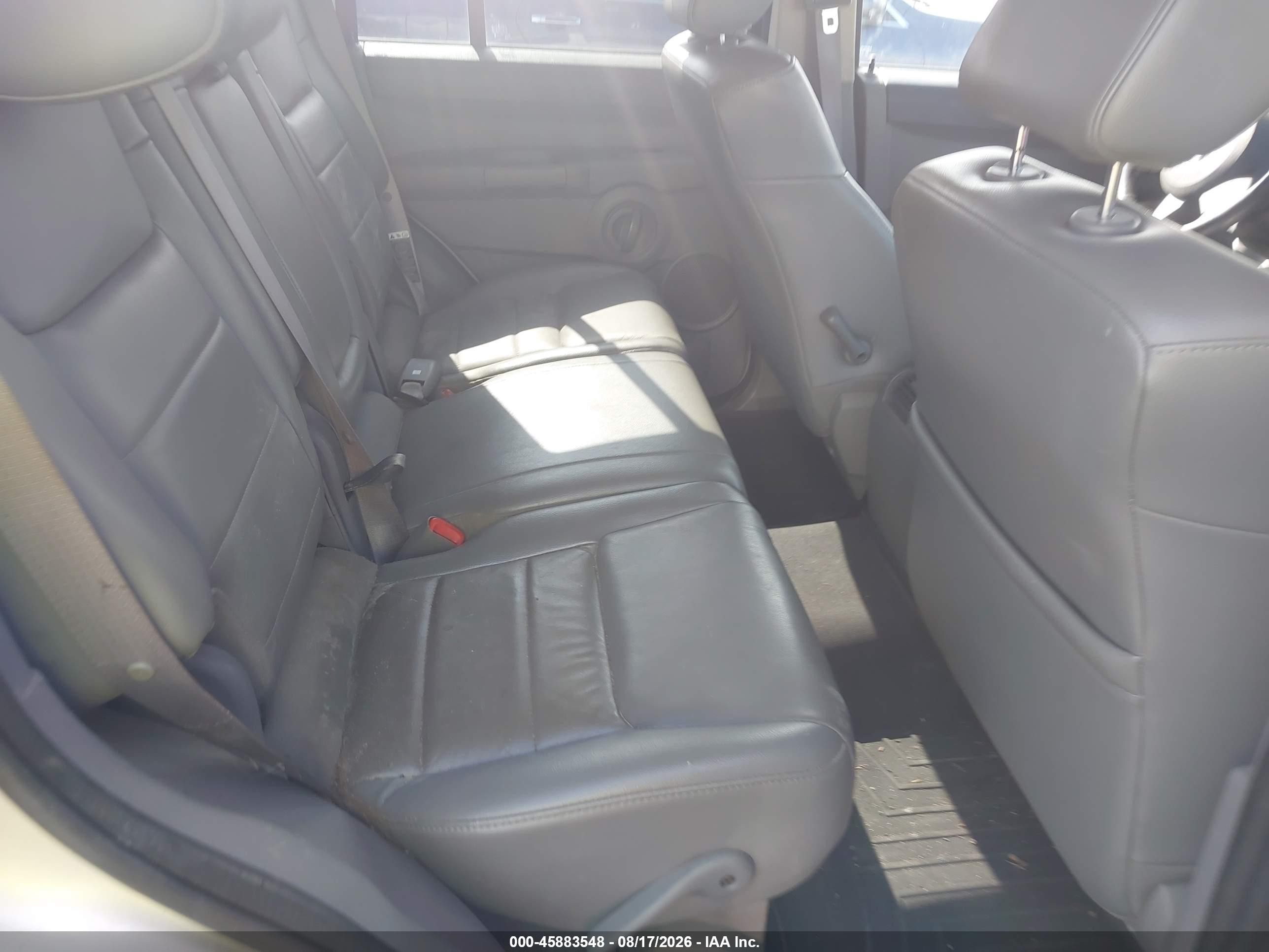 2007 Jeep Commander Sport Серебряный vin: 1J8HG48K57C570105