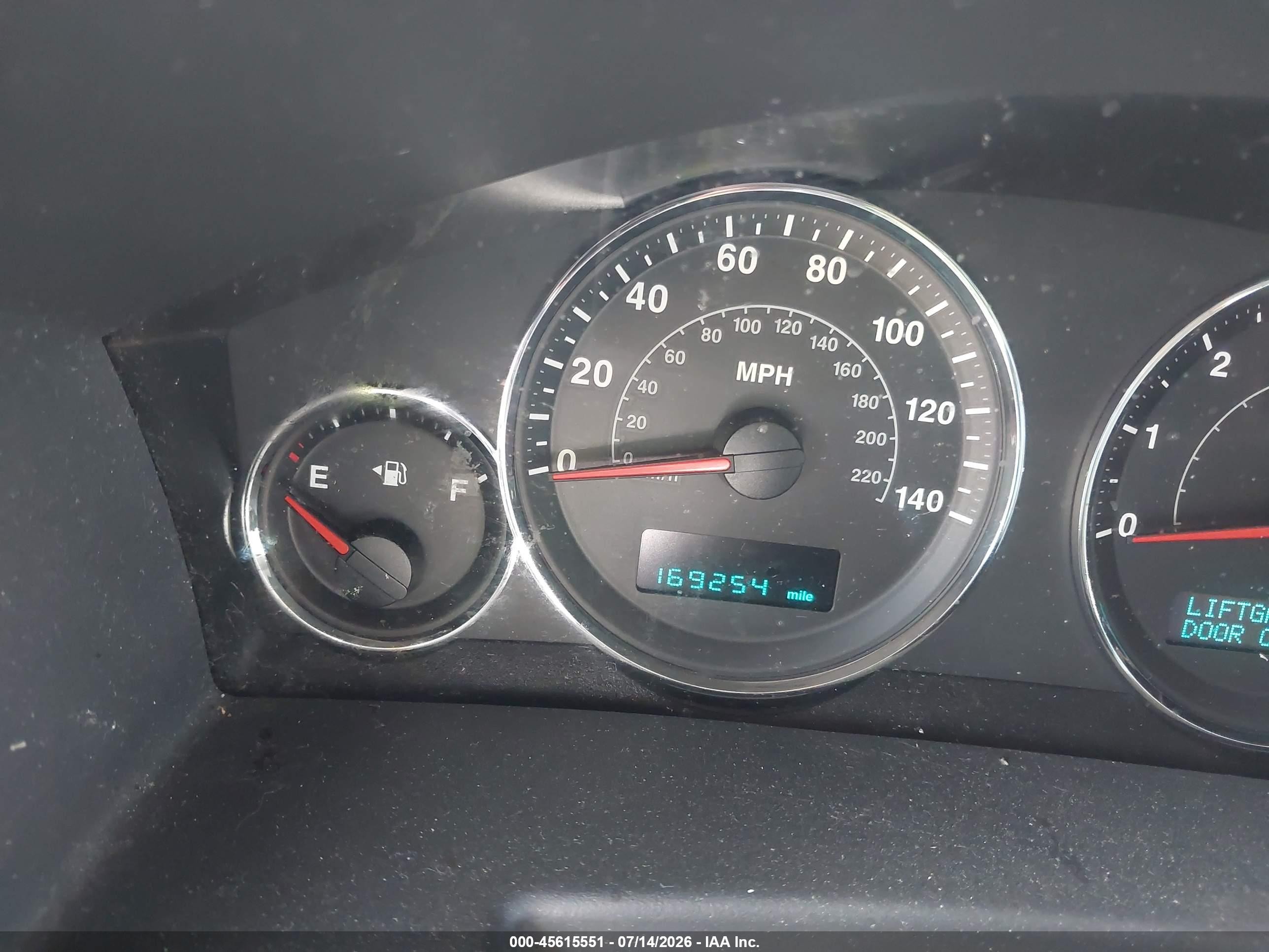 2007 Jeep Commander Sport Silver vin: 1J8HG48K57C611509