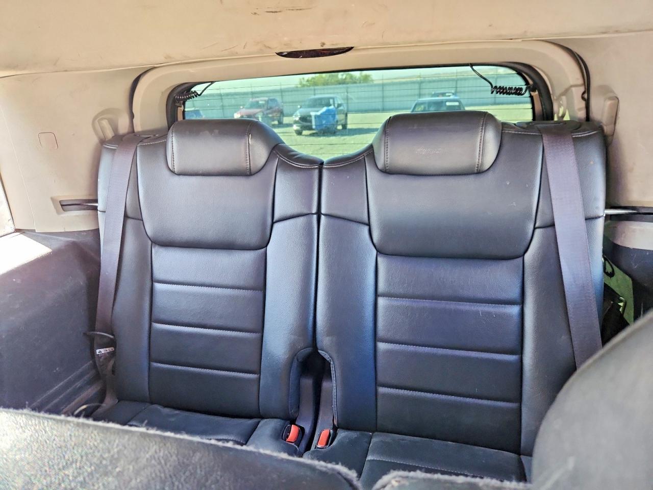 2008 Jeep Commander Sport Silver vin: 1J8HG48K58C172295