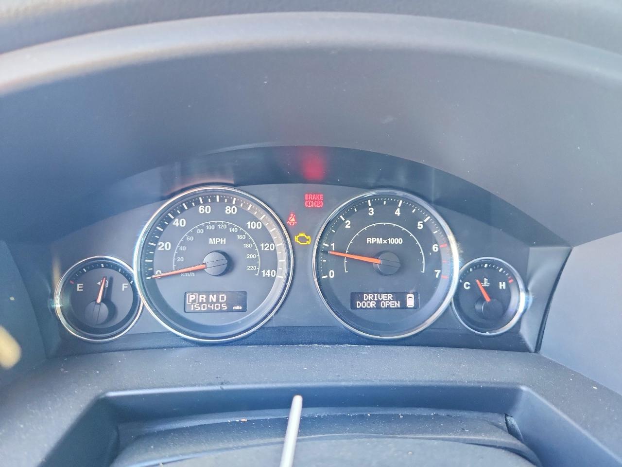 2008 Jeep Commander Sport Silver vin: 1J8HG48K58C172295