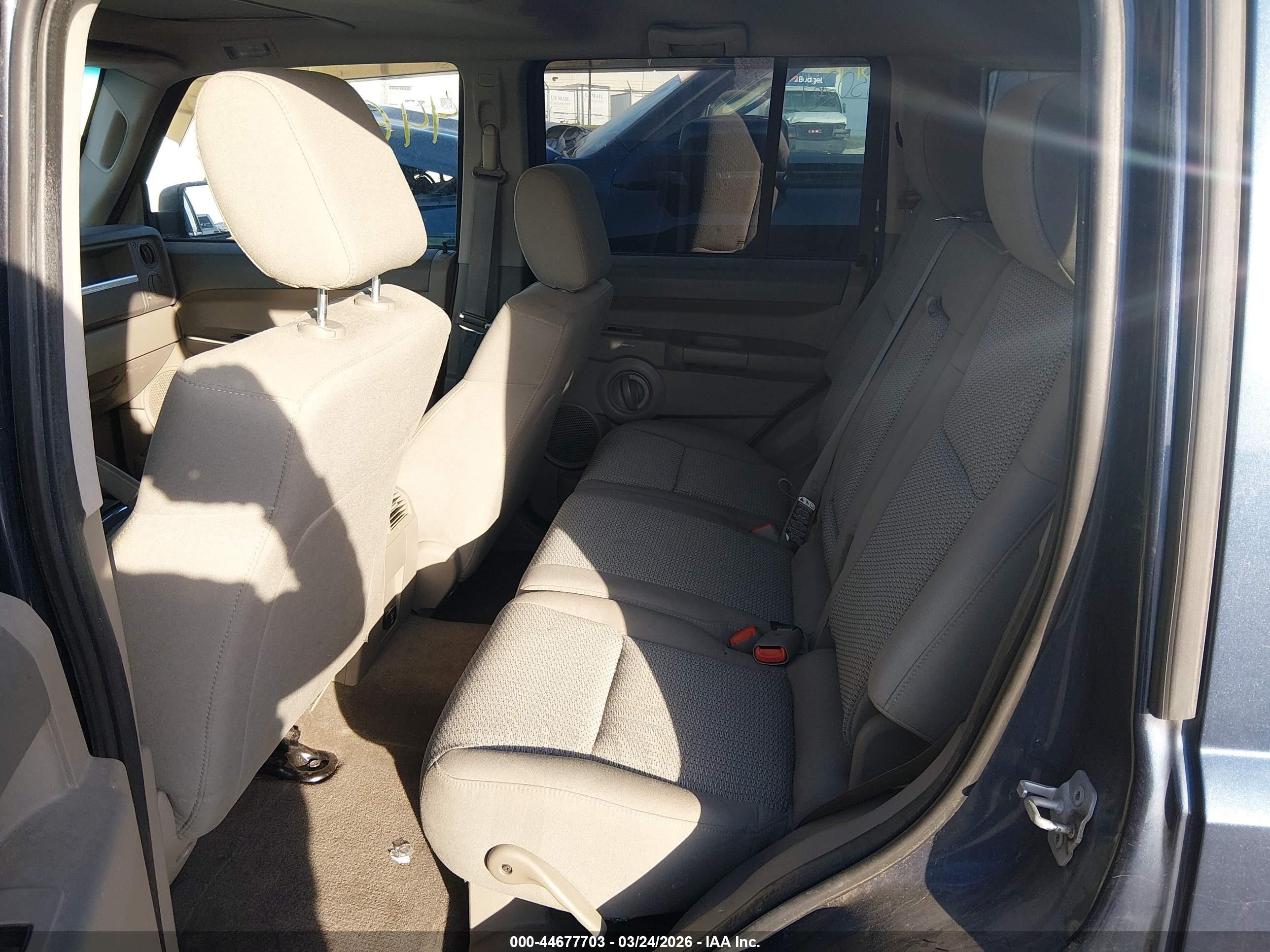 2008 Jeep Commander Sport Blue vin: 1J8HG48K58C215002