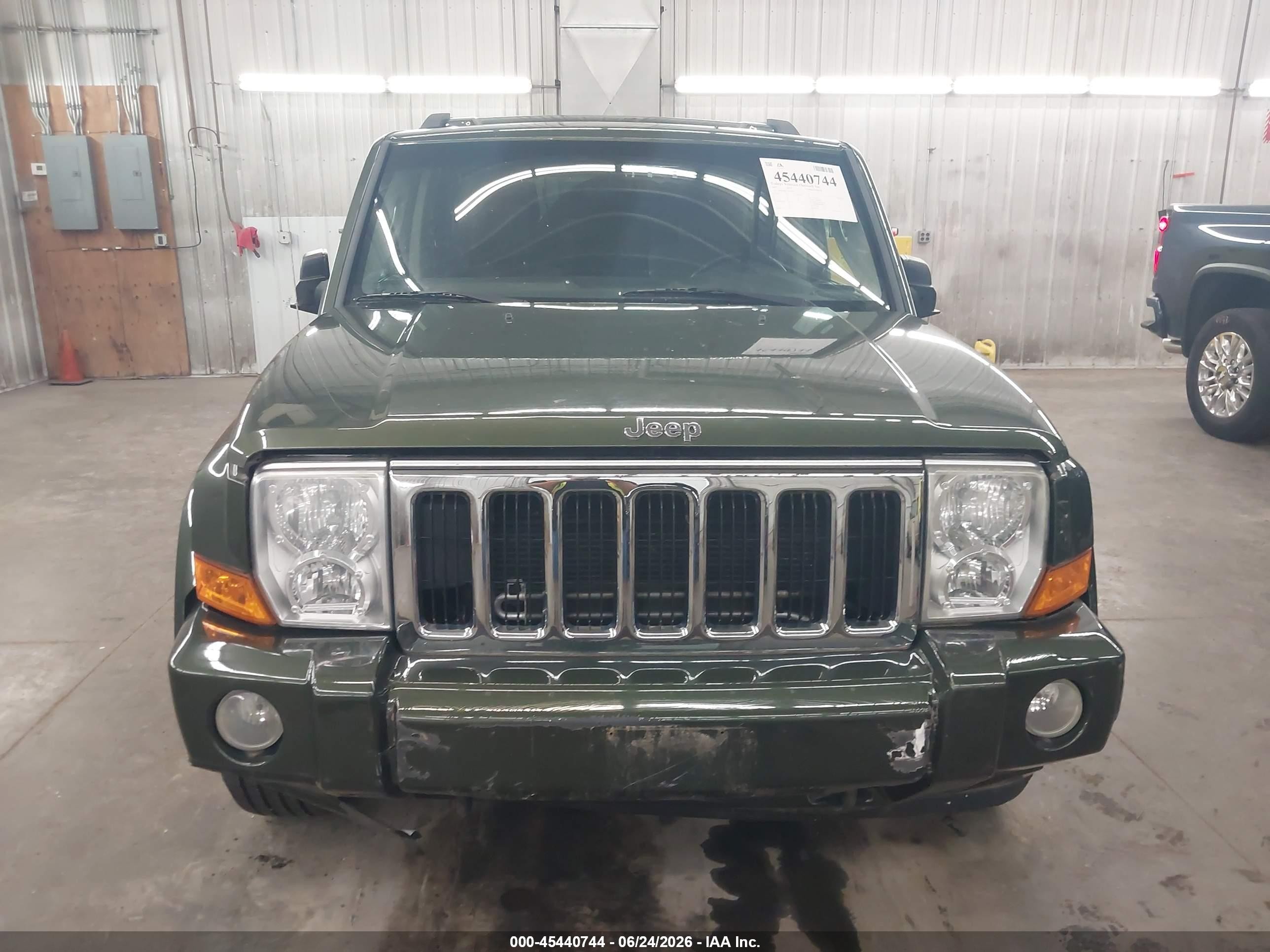 2007 Jeep Commander Sport Green vin: 1J8HG48K77C669041