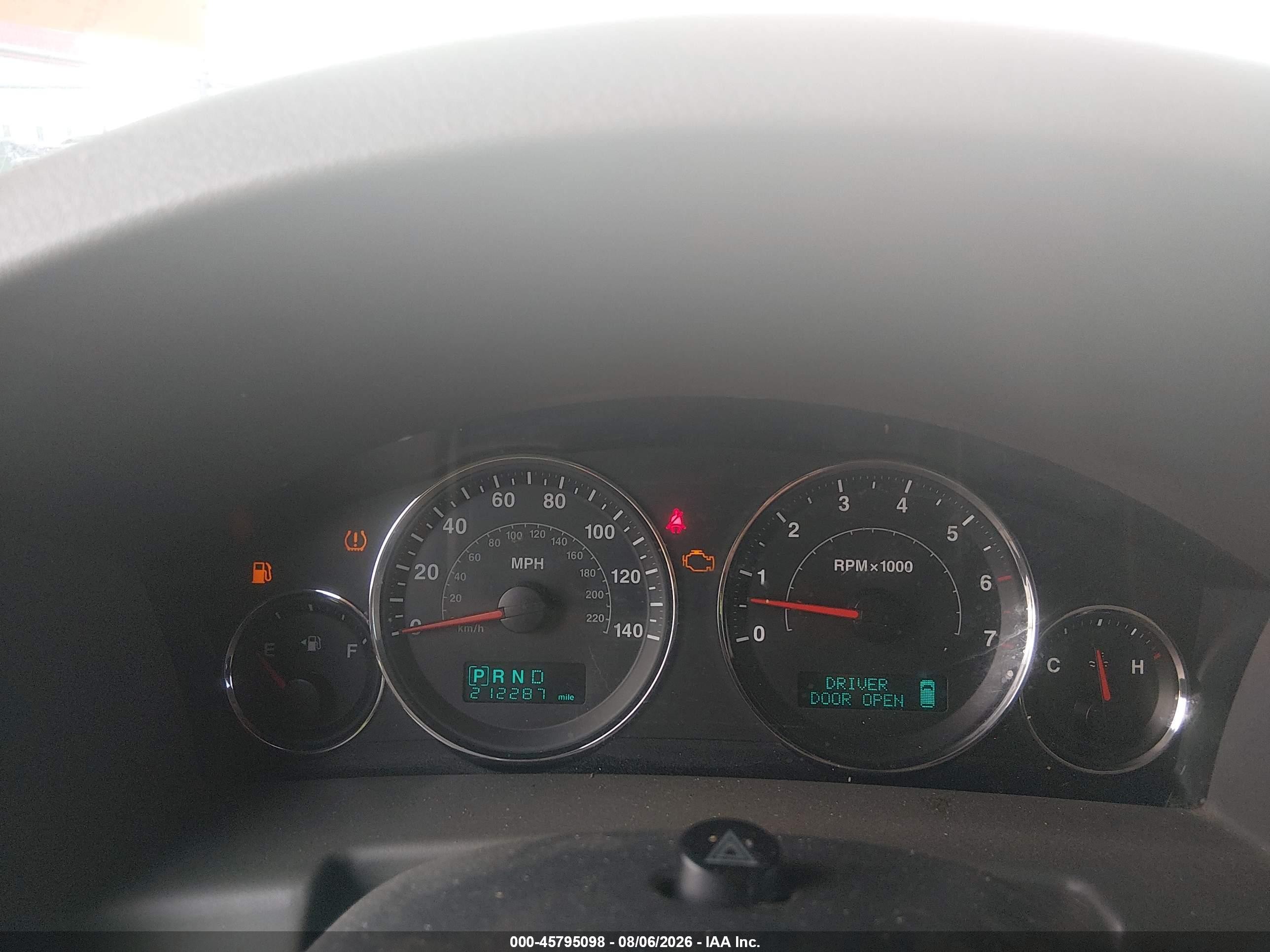 2007 Jeep Commander Sport Dark Blue vin: 1J8HG48K77C690214