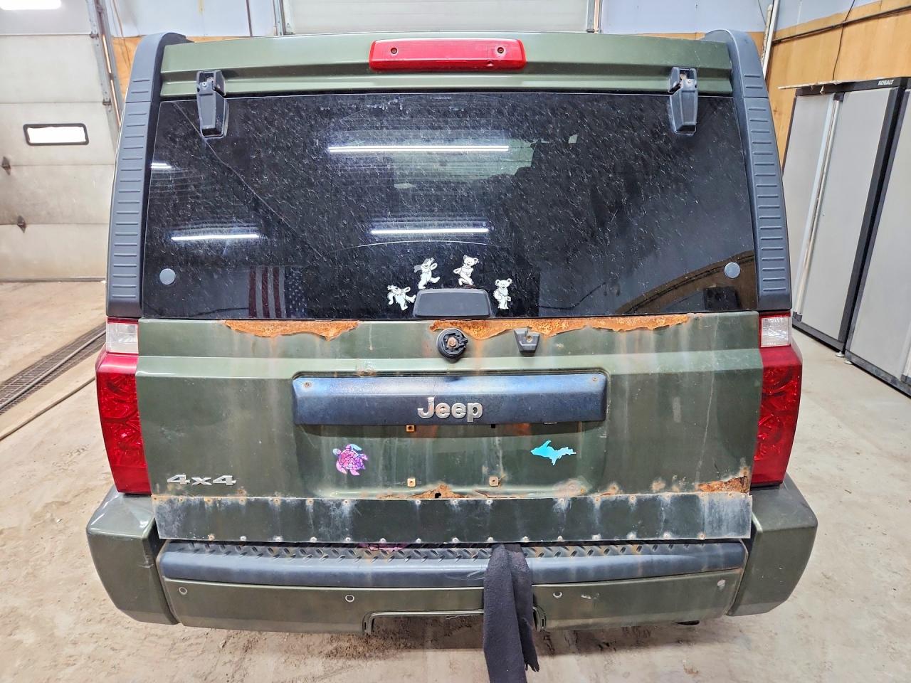 2007 Jeep Commander Green vin: 1J8HG48K87C614808