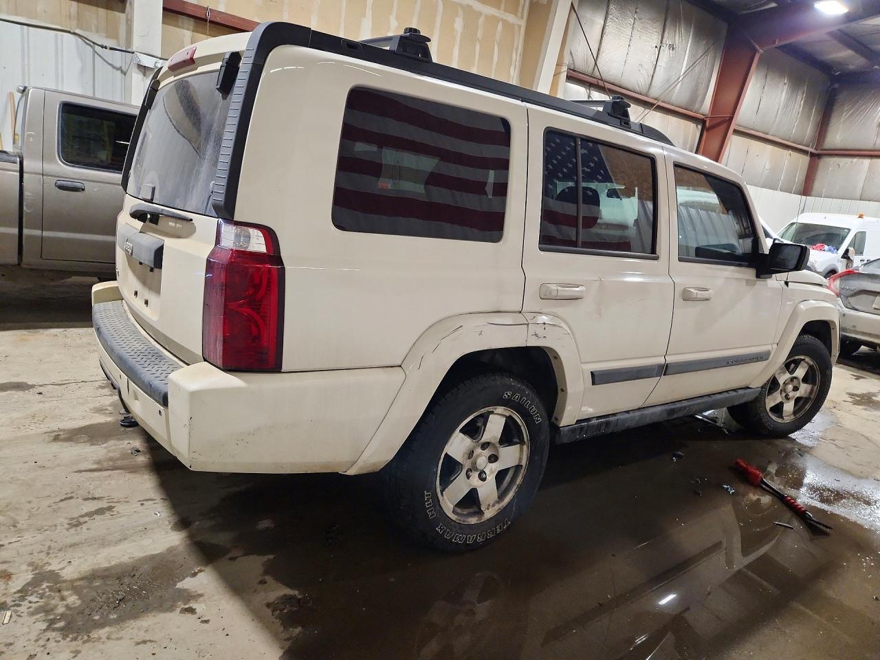 2009 Jeep Commander Sport White vin: 1J8HG48K89C542057