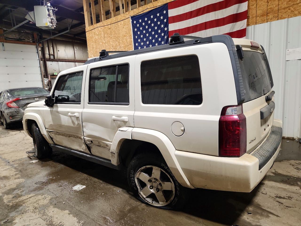 2009 Jeep Commander Sport White vin: 1J8HG48K89C542057
