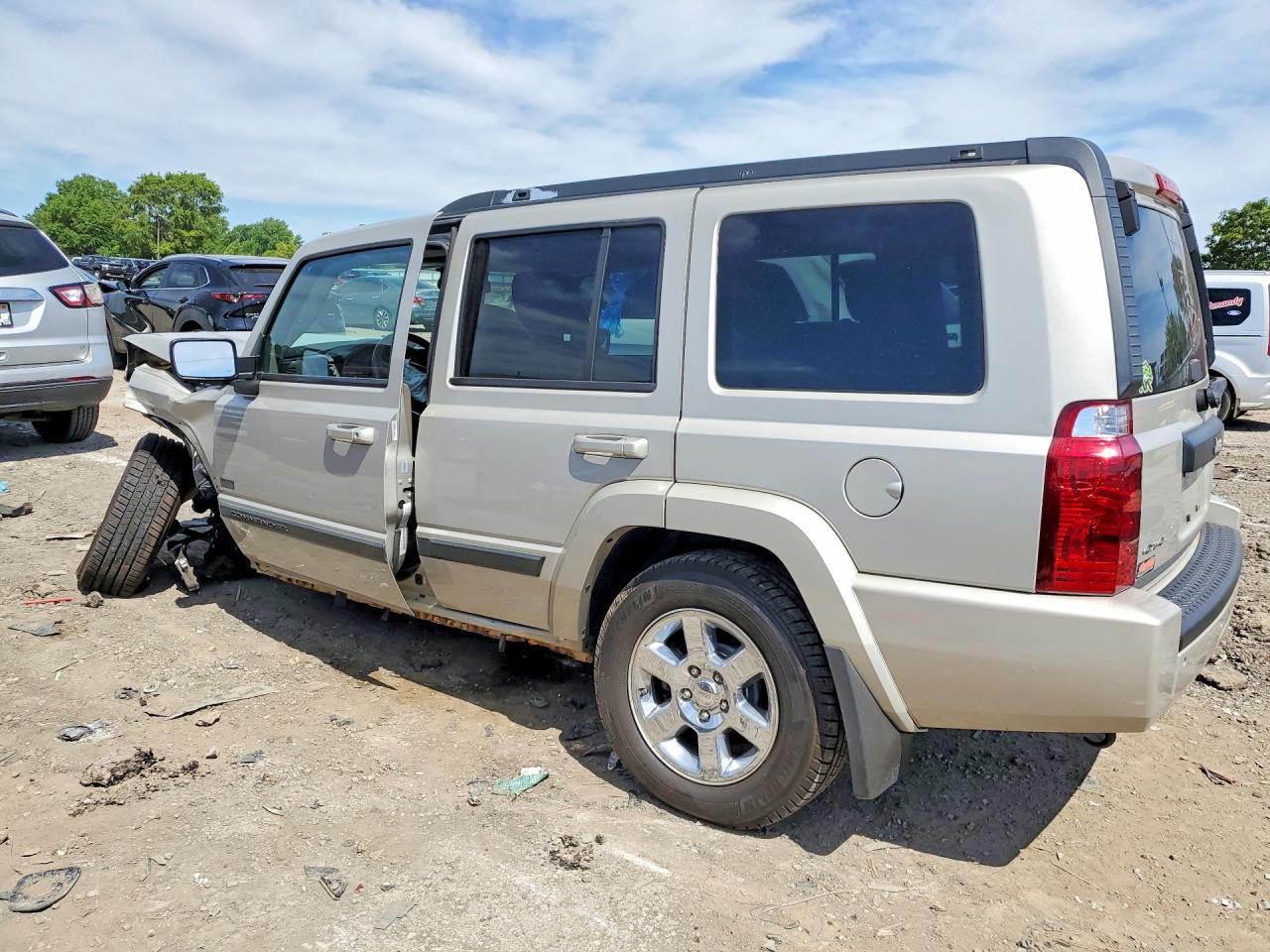 2007 Jeep Commander Желто-коричневый vin: 1J8HG48K97C669641