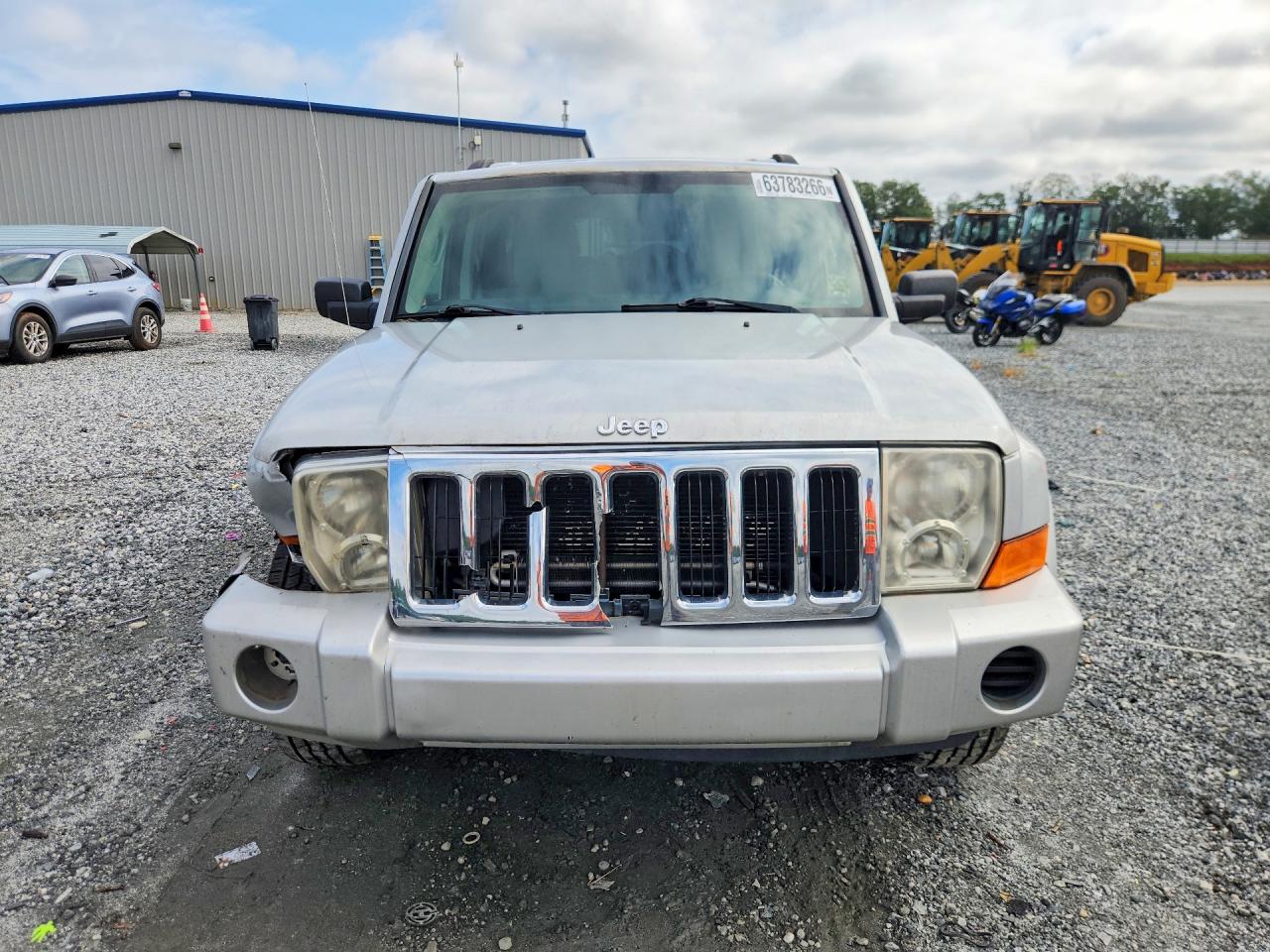 2007 Jeep Commander Серебряный vin: 1J8HG48K97C699545