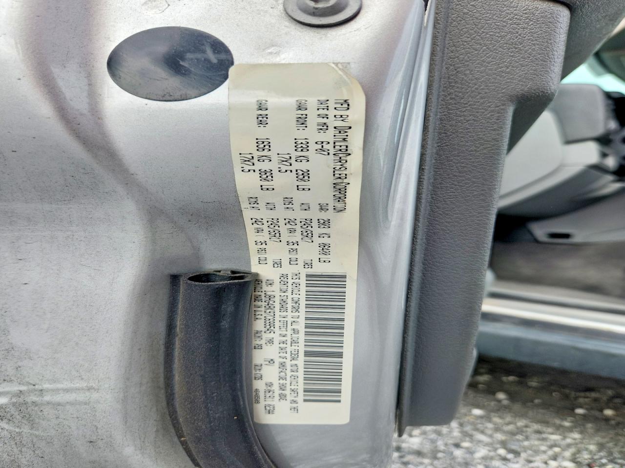 2007 Jeep Commander Серебряный vin: 1J8HG48K97C699545