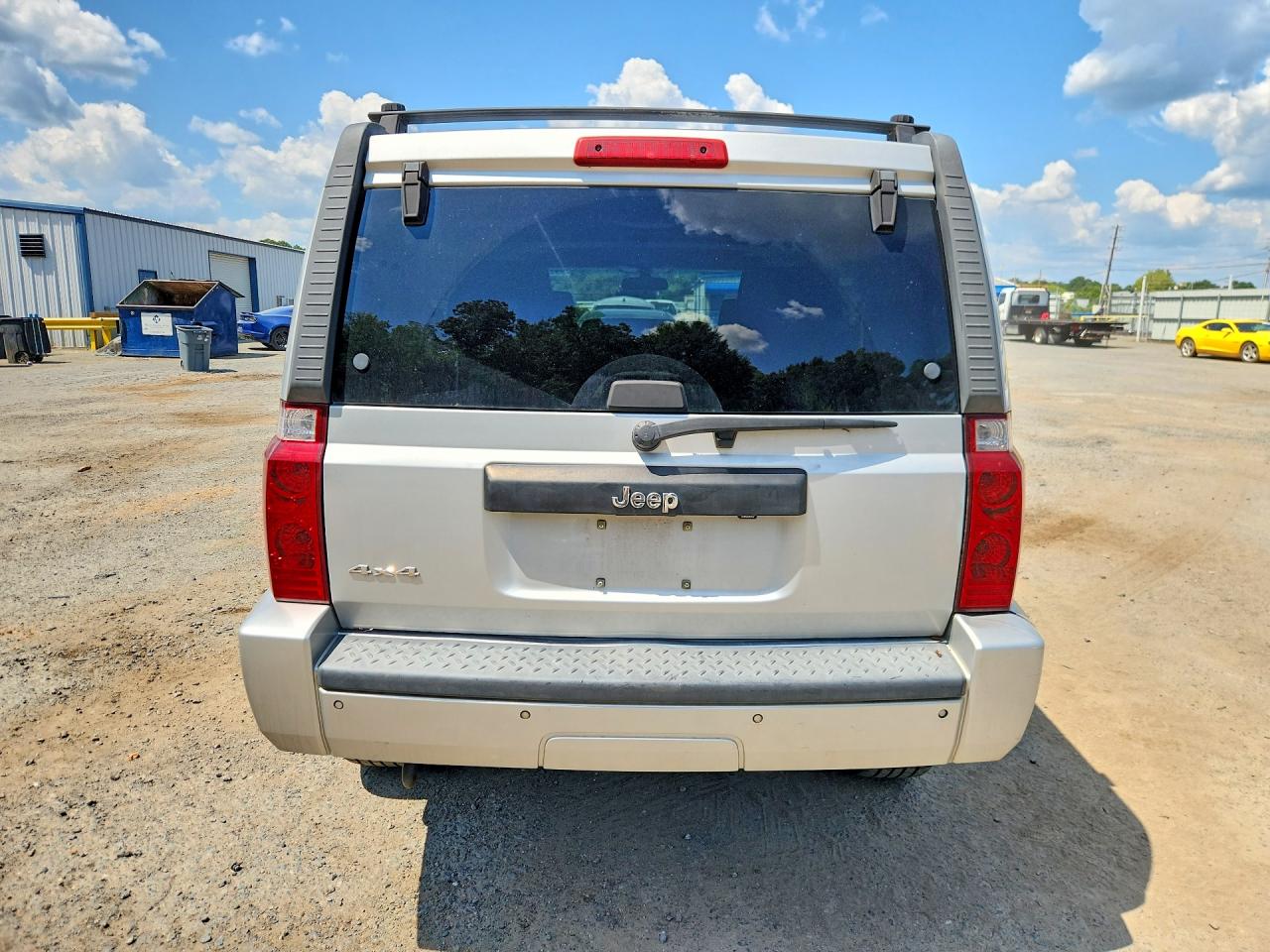 2008 Jeep Commander Sport Silver vin: 1J8HG48KX8C149658