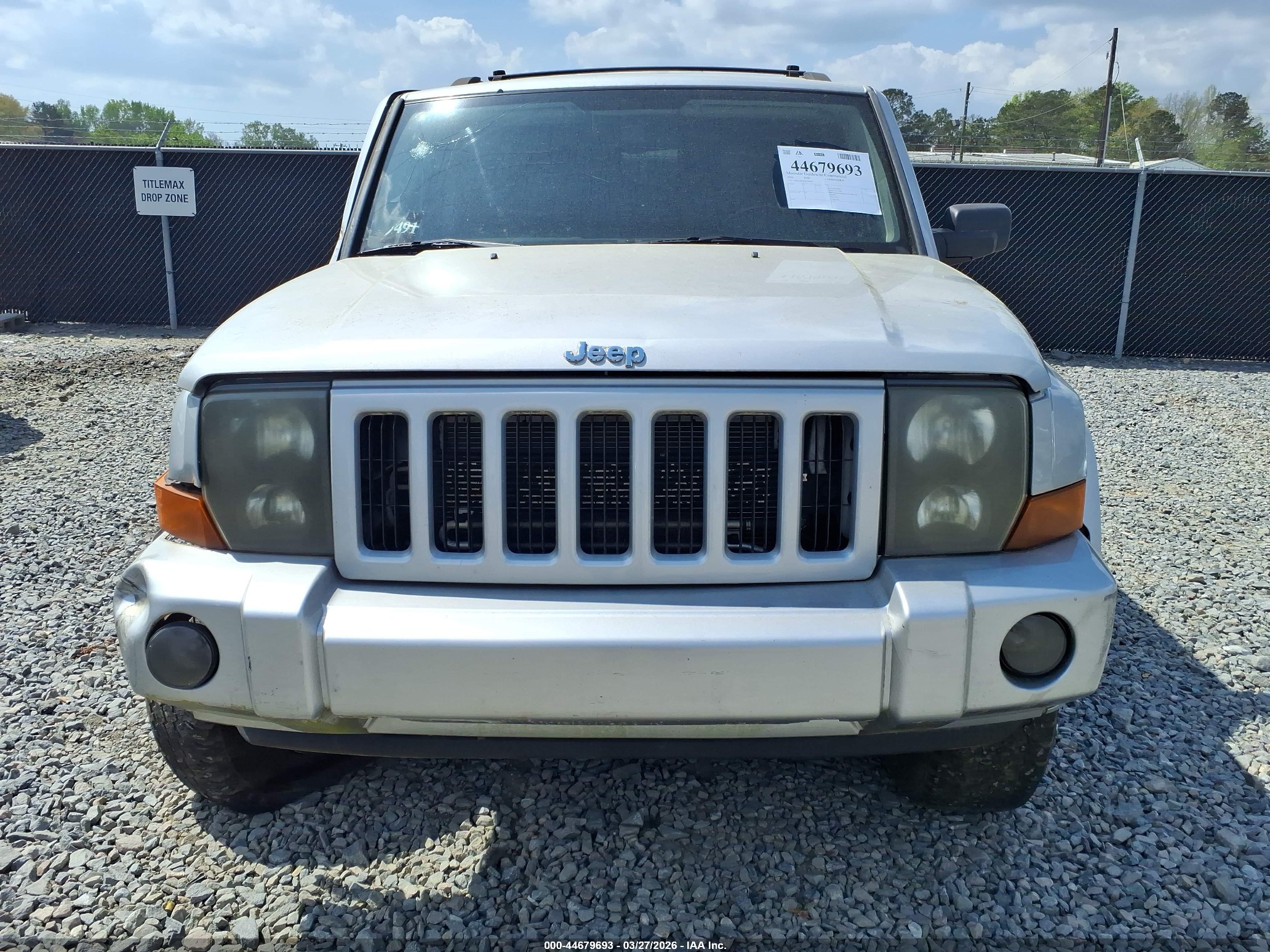 2006 Jeep Commander   Silver vin: 1J8HG48N06C304046