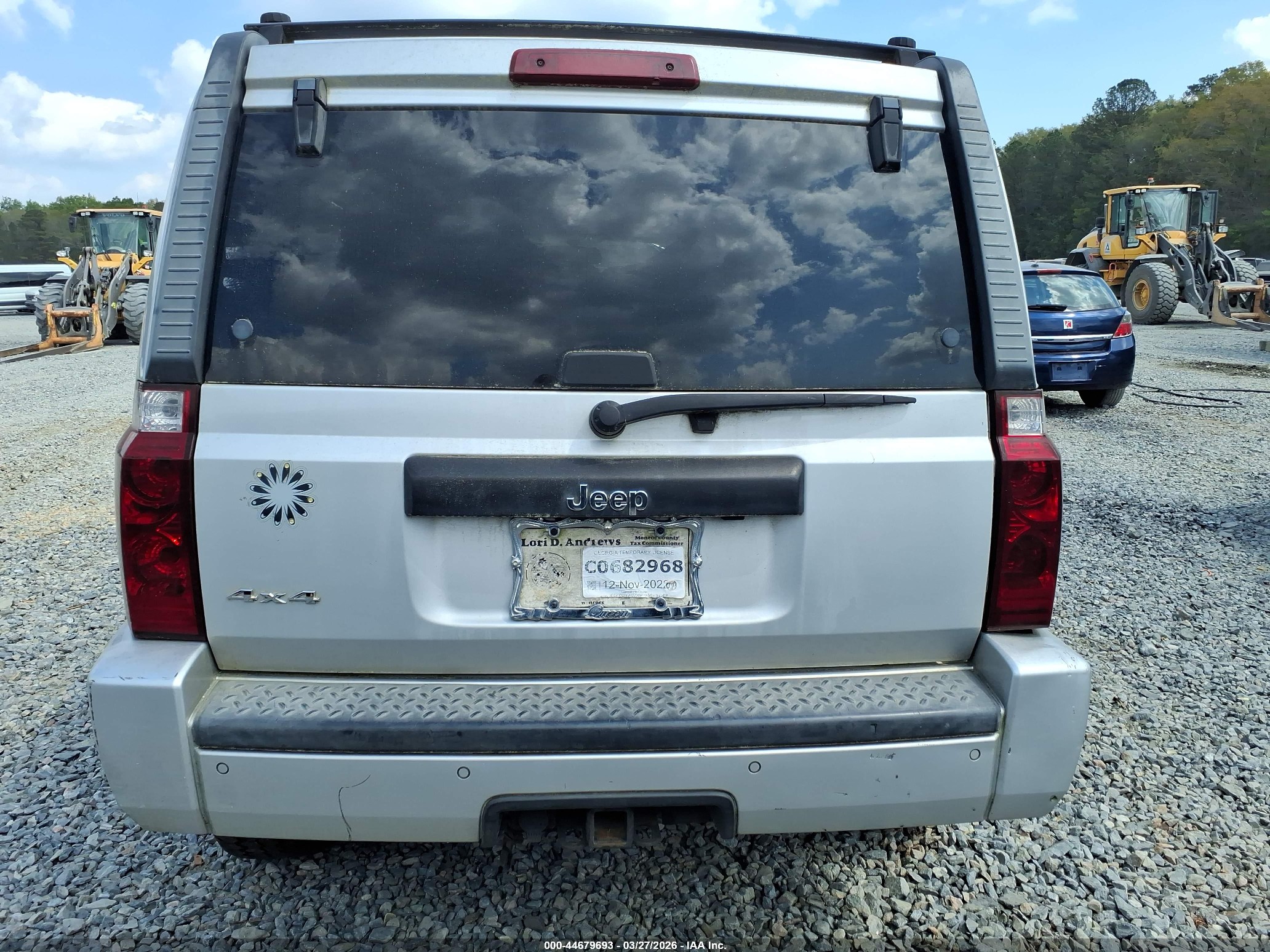 2006 Jeep Commander   Silver vin: 1J8HG48N06C304046