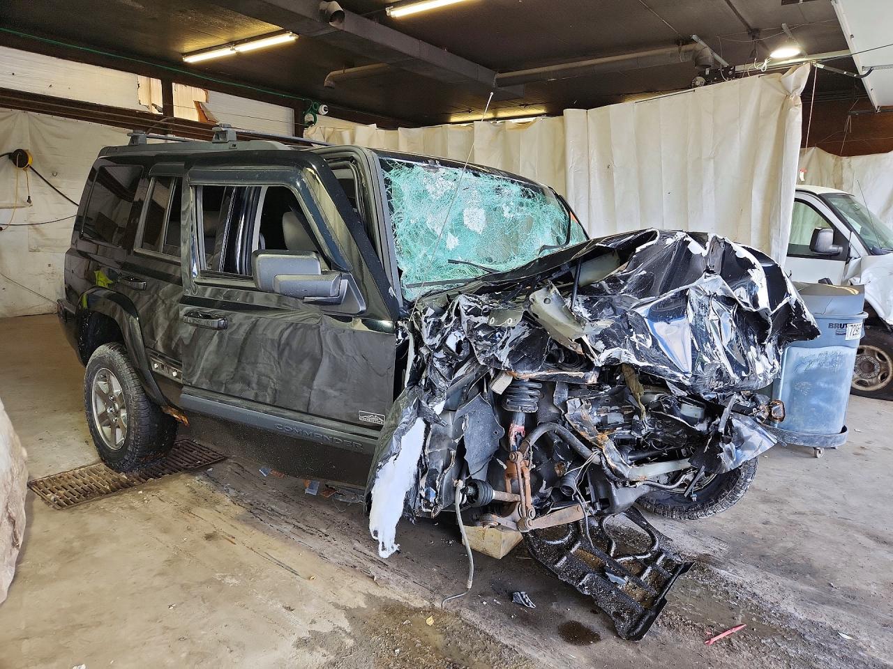 2007 Jeep Commander Black vin: 1J8HG48N47C696532