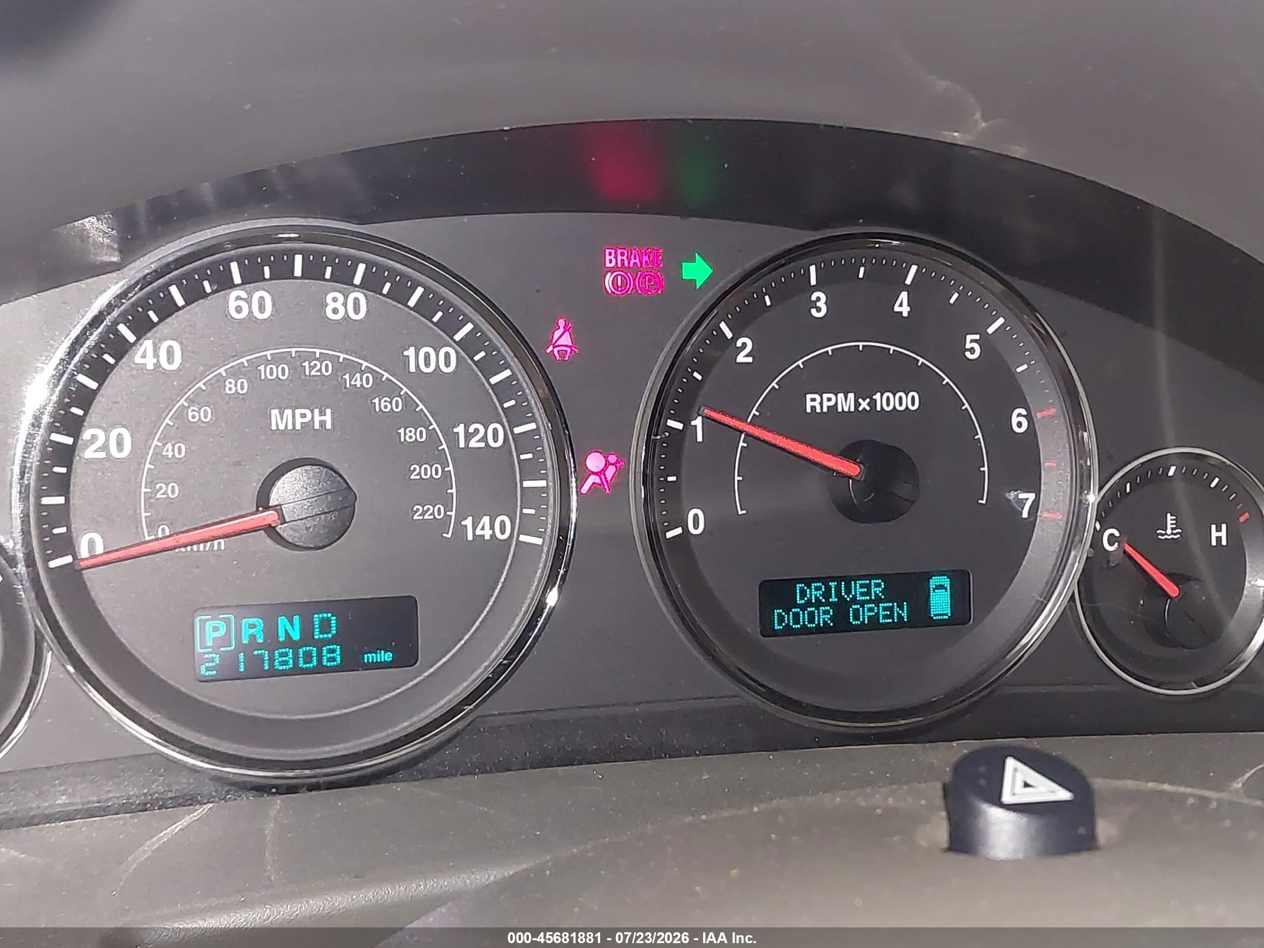 2006 Jeep Commander   Gold vin: 1J8HG48N76C247120
