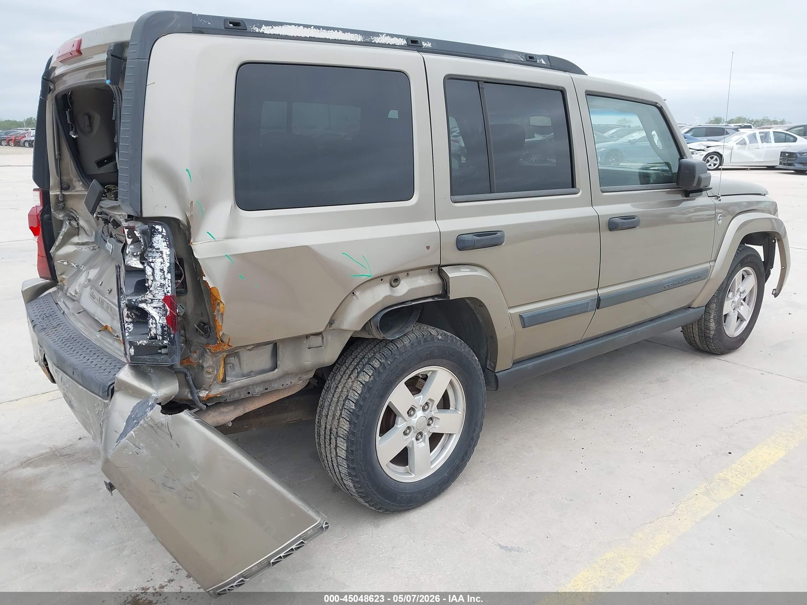 2006 Jeep Commander   Коричневый vin: 1J8HG48NX6C219361