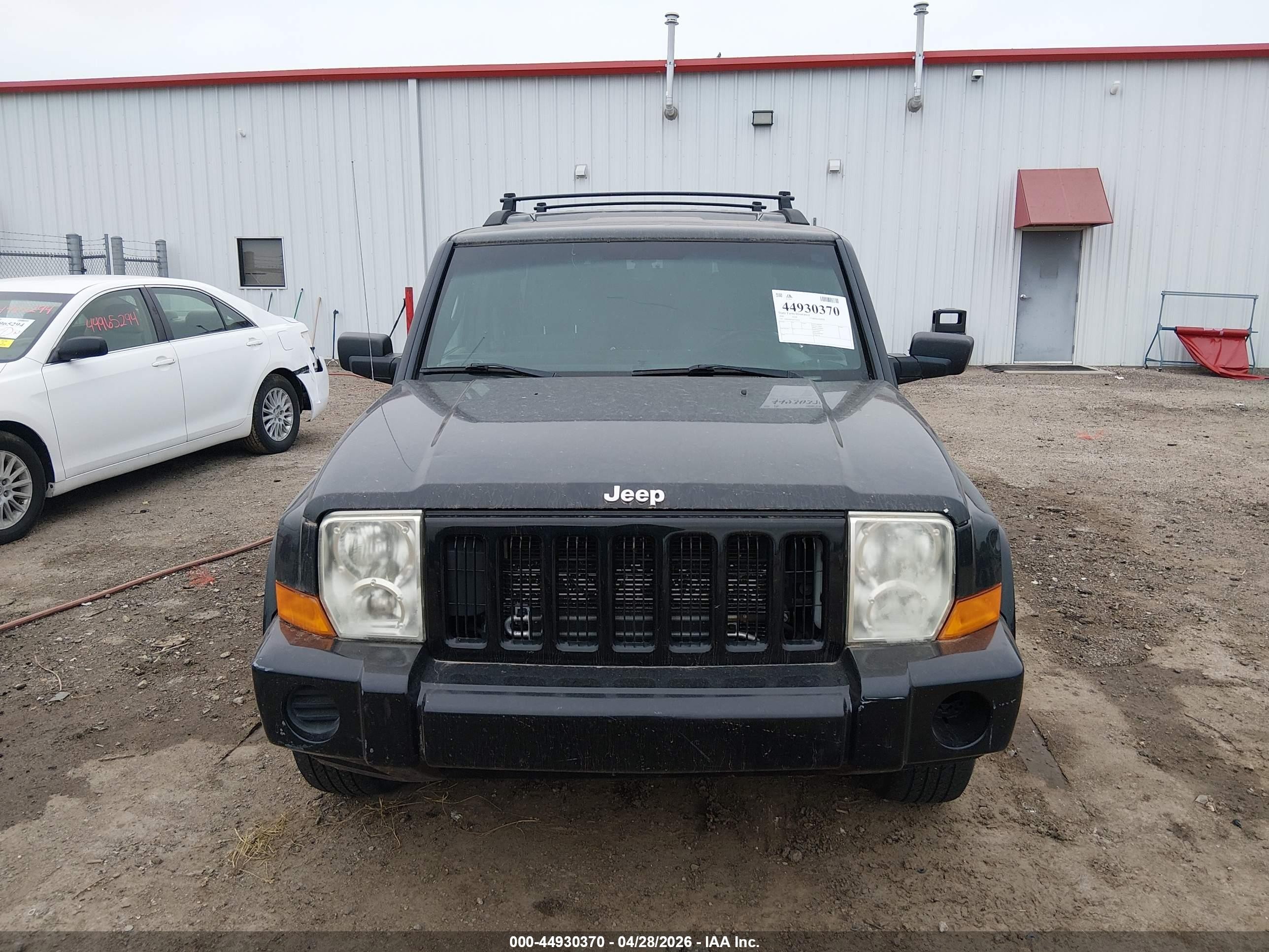 2006 Jeep Commander   Black vin: 1J8HG48NX6C244521
