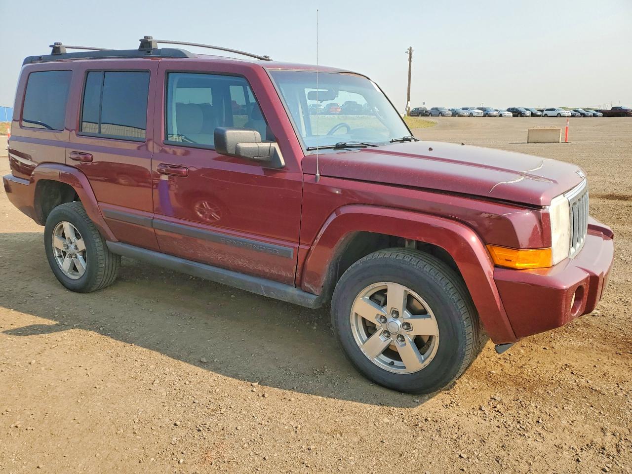2007 Jeep Commander Burgundy vin: 1J8HG48P17C593828