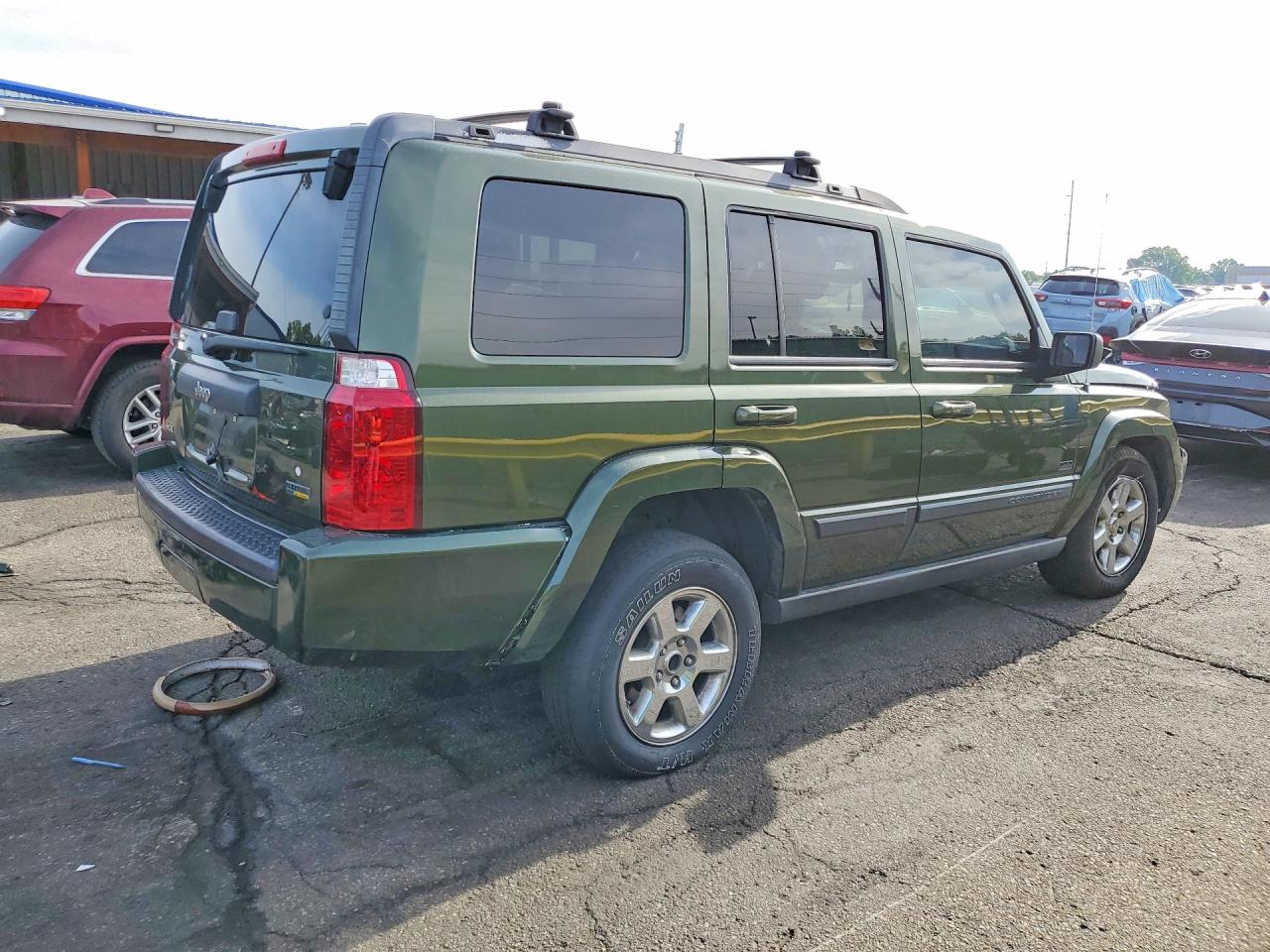 2007 Jeep Commander Green vin: 1J8HG48P57C621811